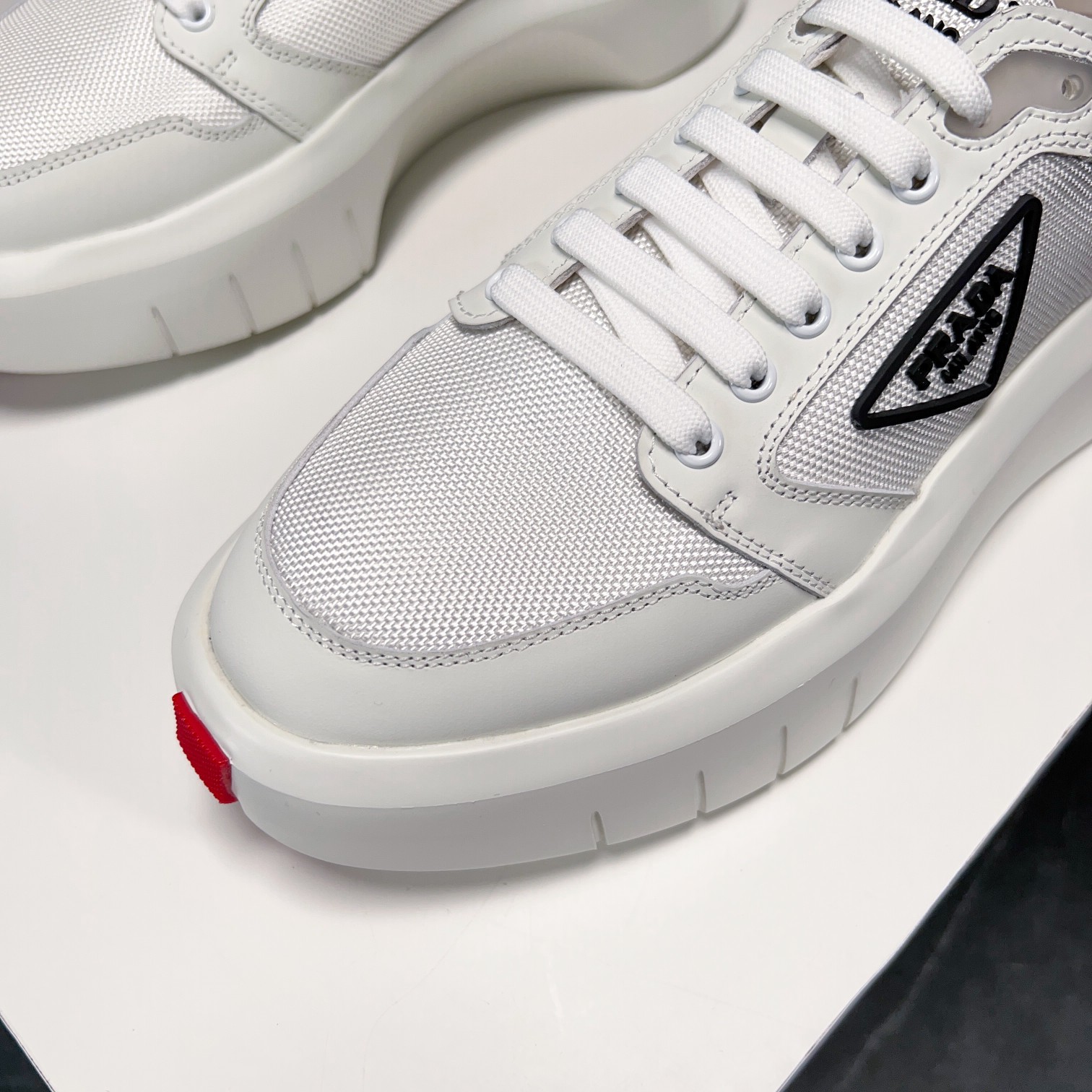 Prada Style Leather Men's Shoes style reference detail image 3 from source 781927