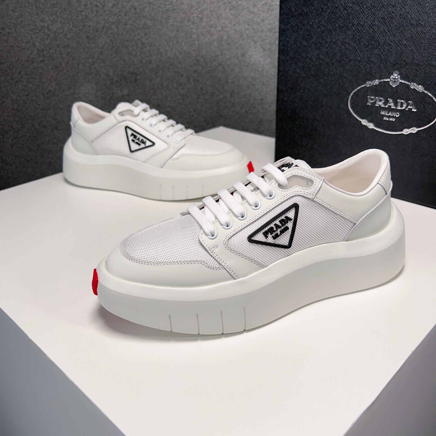 Prada Style Leather Men's Shoes style reference detail image 6 from source 781927