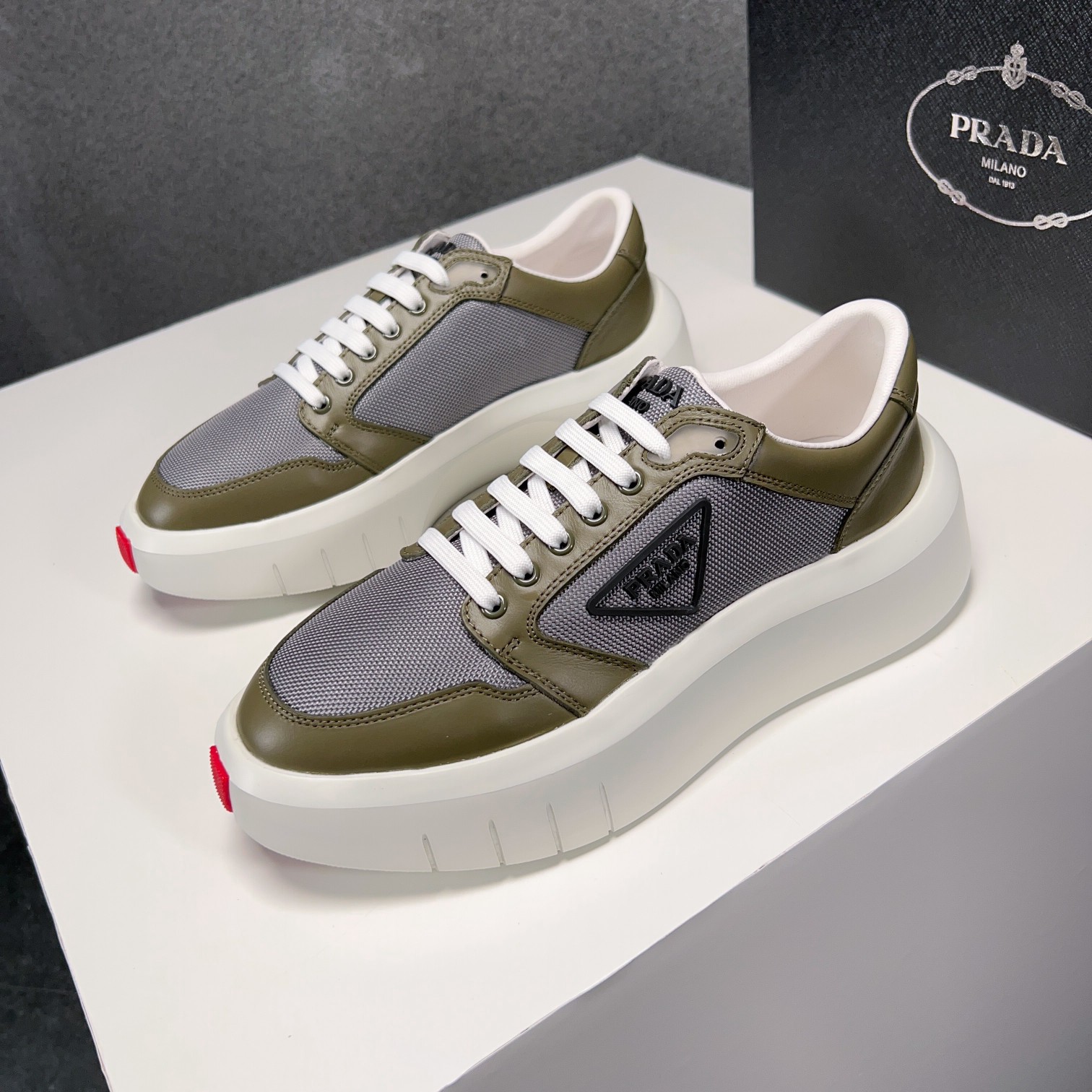 Prada Style Leather Men's Shoes Lookbook Reference image 1