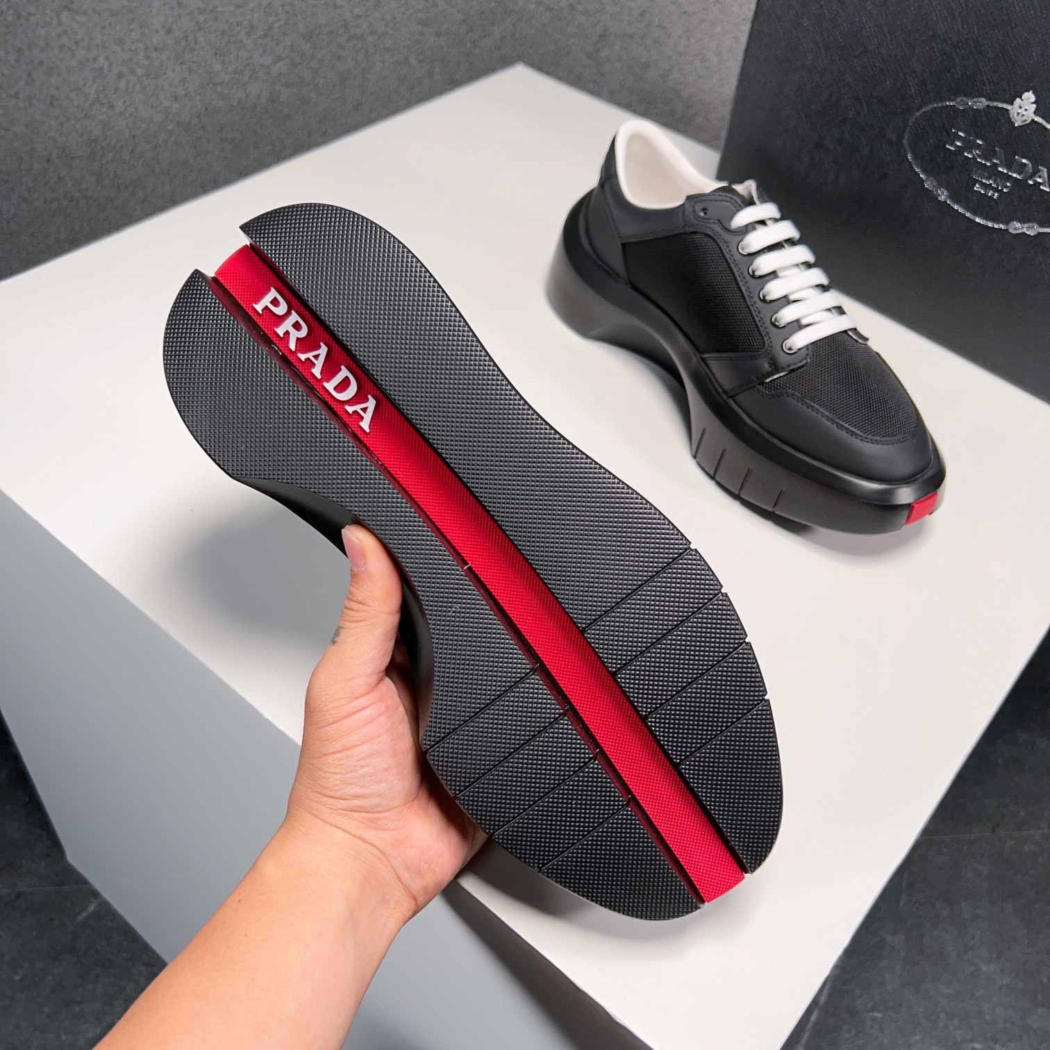 Prada Style Leather Men's Shoes style reference detail image 9 from source 781924