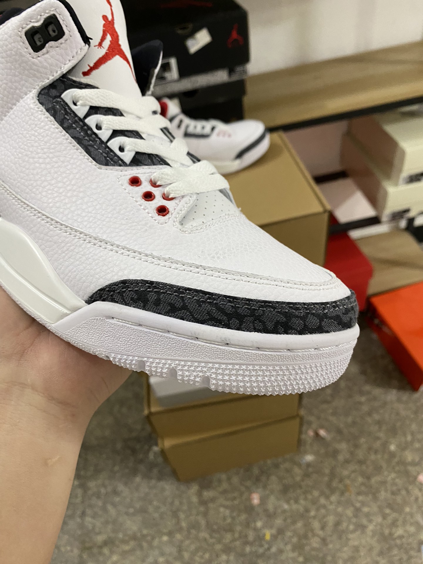 aj3火焰红尺码40-46特价头层皮