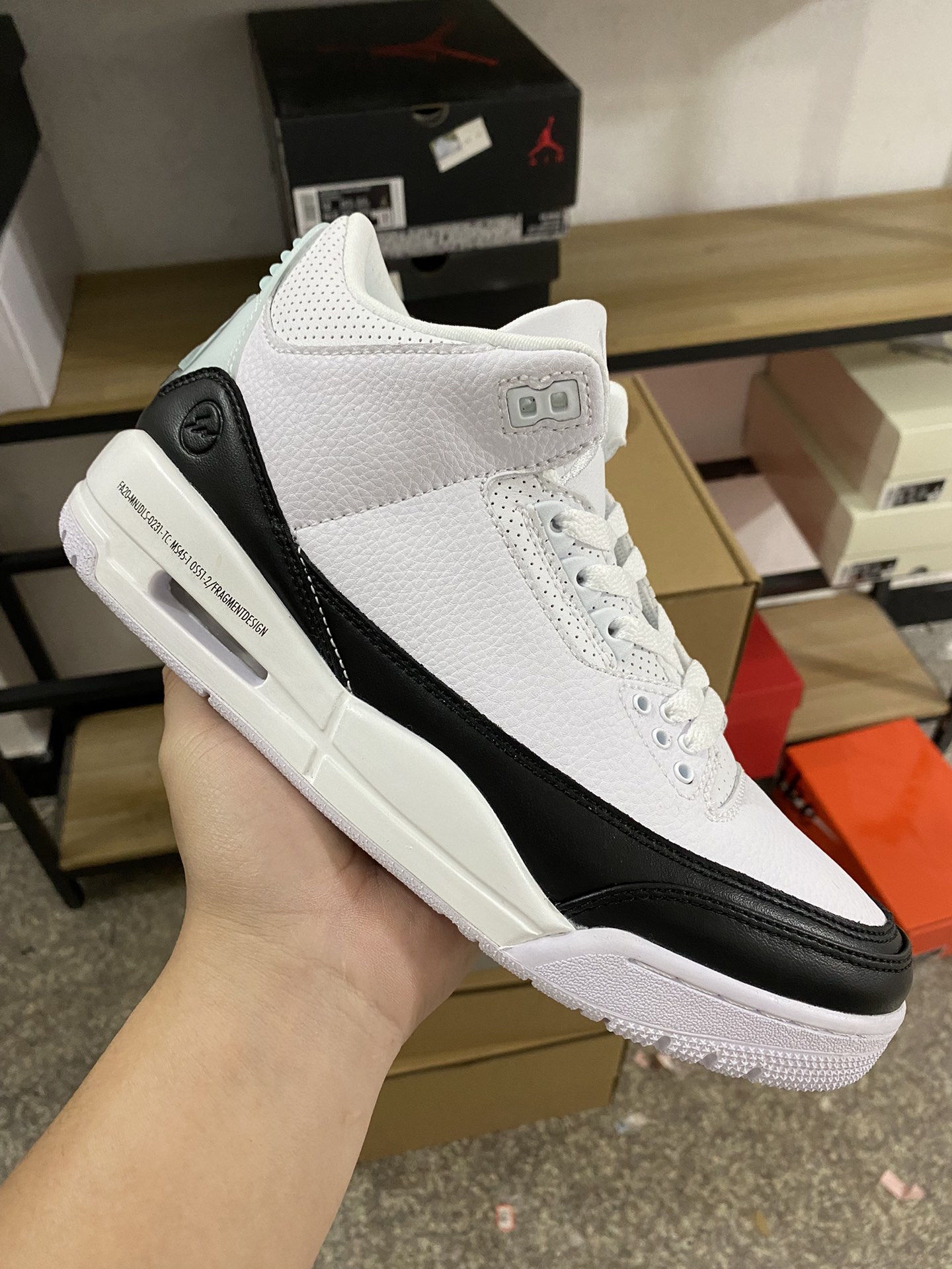 aj3闪电尺码40-46没45特价头