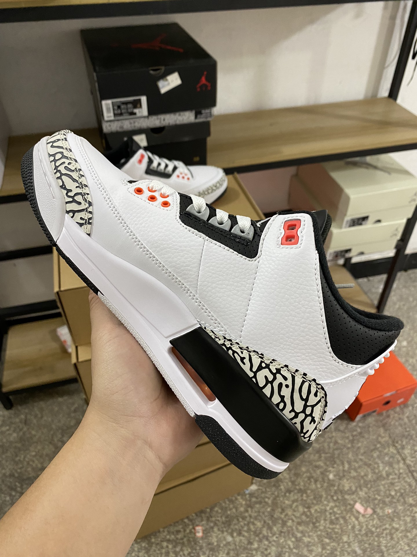 aj3红外线尺码40-46特价头层皮