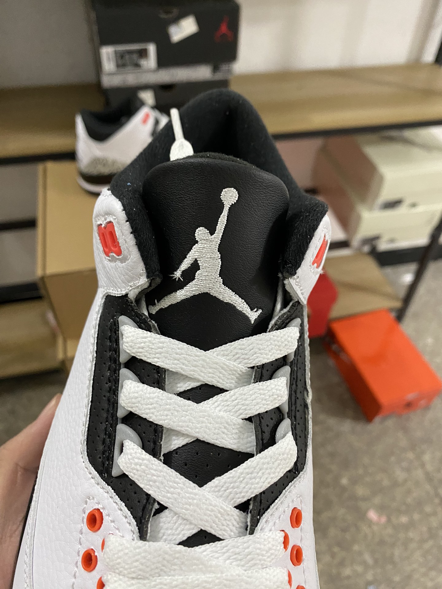 aj3红外线尺码40-46特价头层皮