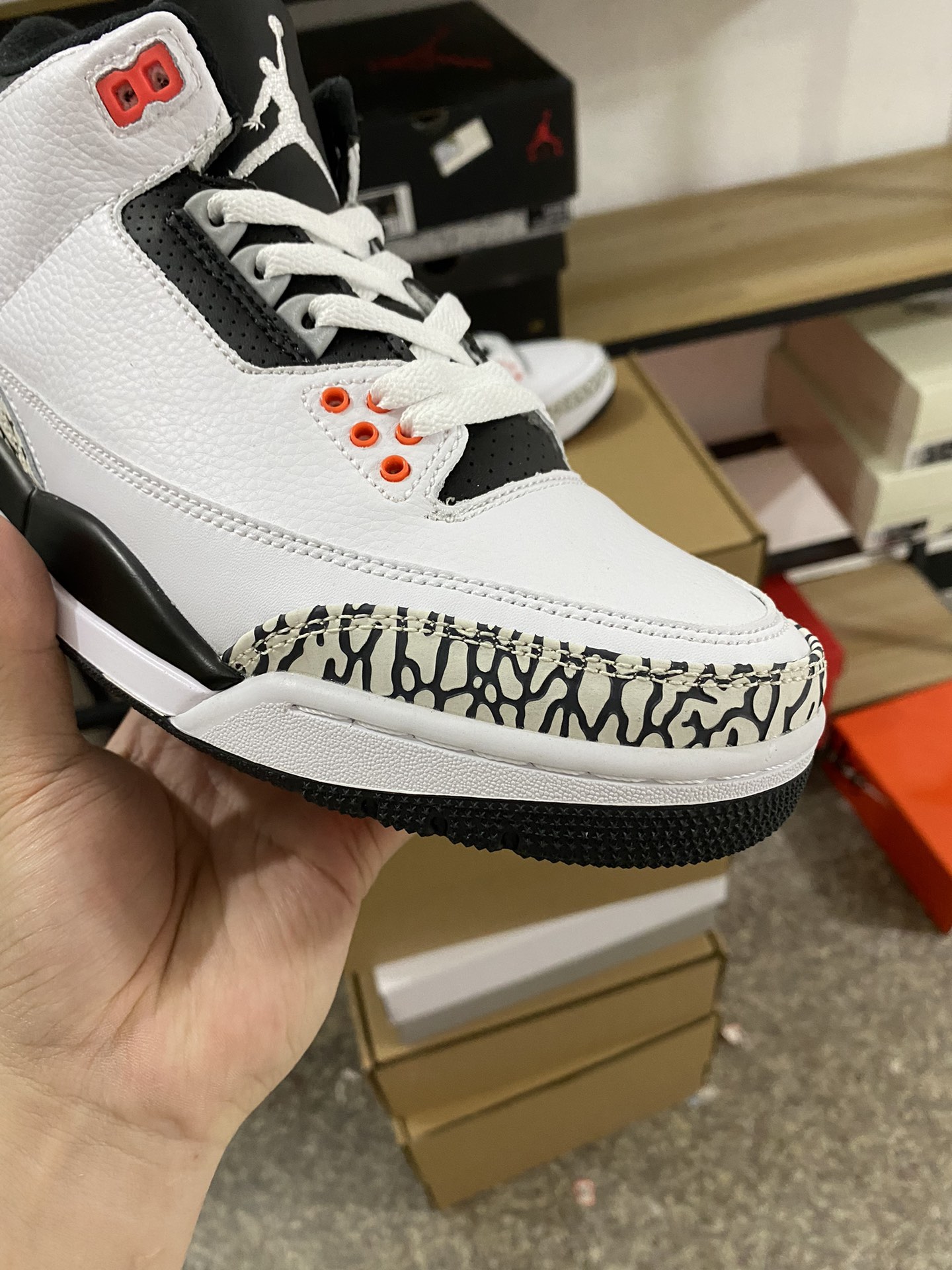 aj3红外线尺码40-46特价头层皮