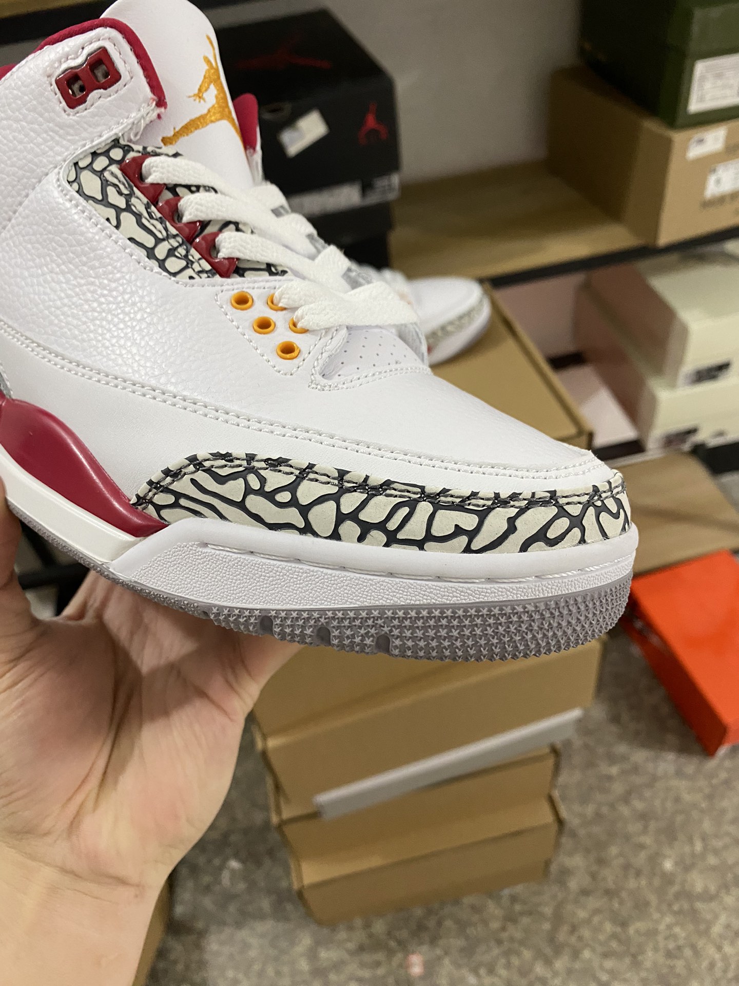 aj3白红金标尺码40-46特价头层