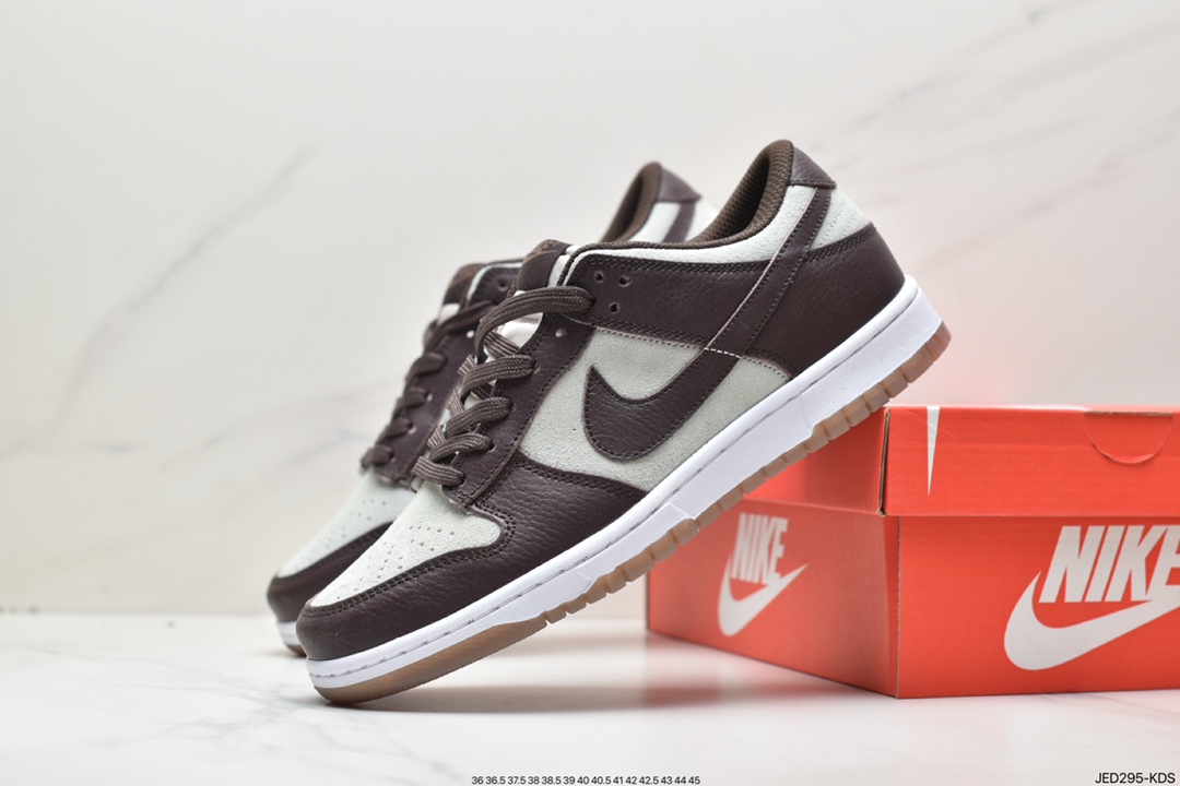 150 耐克Nike SB Zoom Dunk Low 板鞋 FJ4610-702