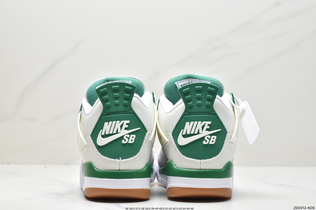 260 Nike Air Jordan 4 Retro OG”Fire Red”迈克尔·乔丹AJ4代中帮篮球鞋DR5415-103
