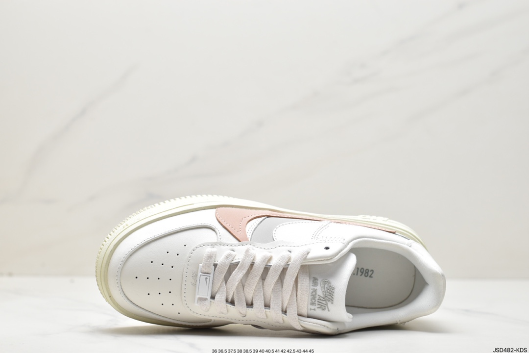 200 NIKE 2022向经典致敬丨Nike AF1 PLT.AF.ORMNike AF1 PLT.AF.ORM DJ9946-104