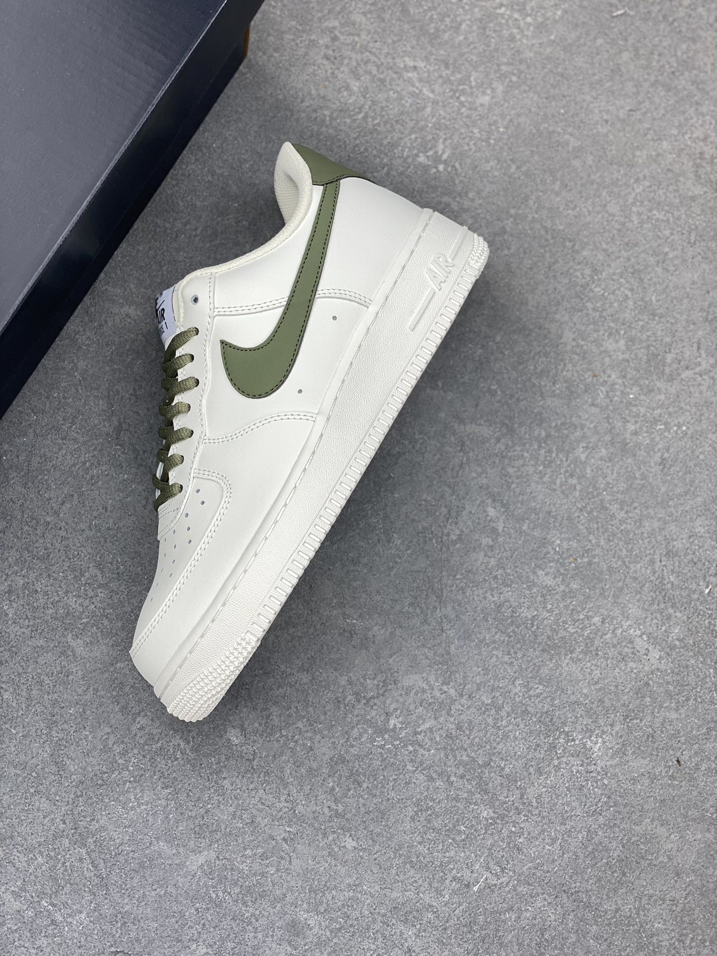 Nike Air Force 1 Low '07 'Light Orewood Green' Casual Sneakers -CQ5059-110 8 i1680979325 5586 6