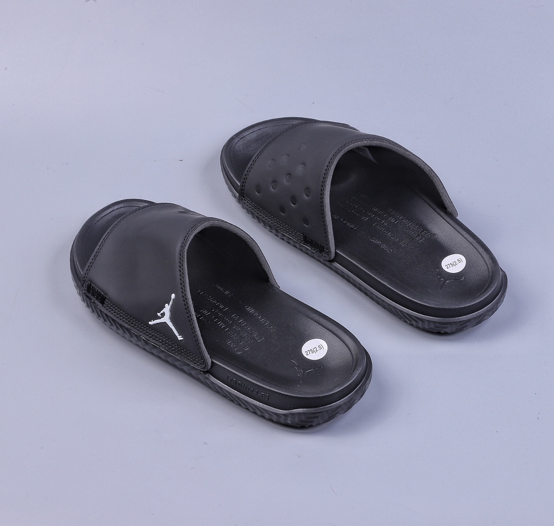 110 Jordan play slide 运动拖鞋 穿上Jordan PlaySlide男子拖鞋 DC9835-060