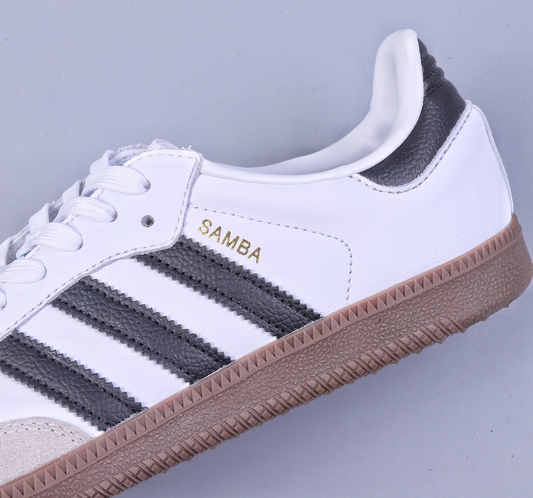 Adidas Samba OG FT Sneakers This samba showcases high quality craftsmanship H01877