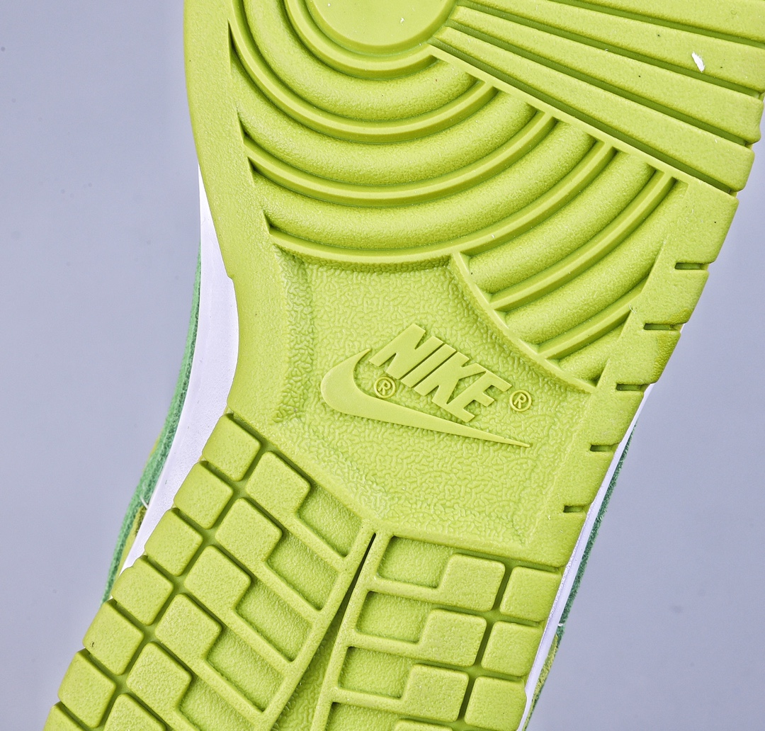 200 S Nike SB Dunk Low 白绿青苹果DM0807-300