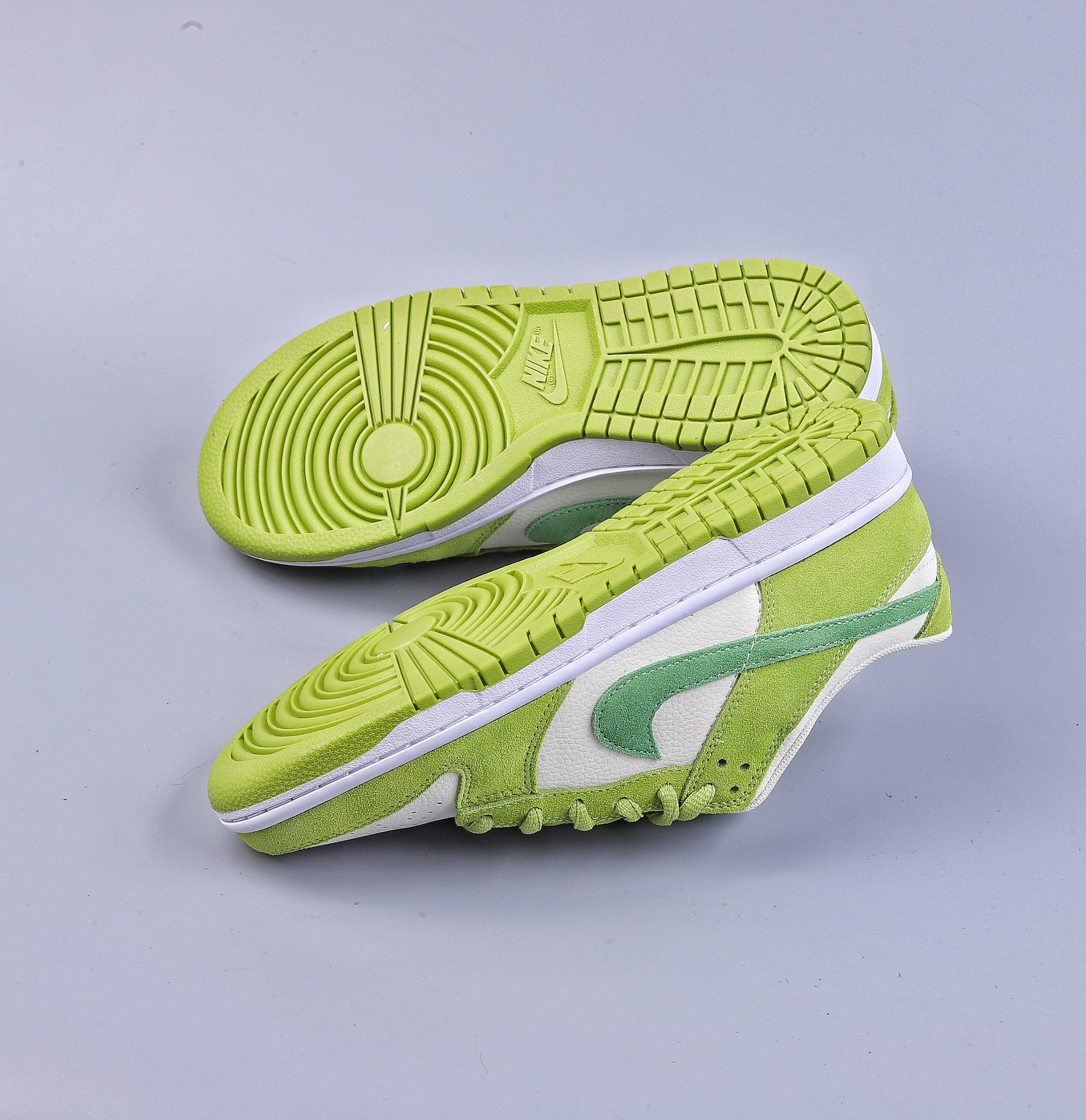 200 S Nike SB Dunk Low 白绿青苹果DM0807-300