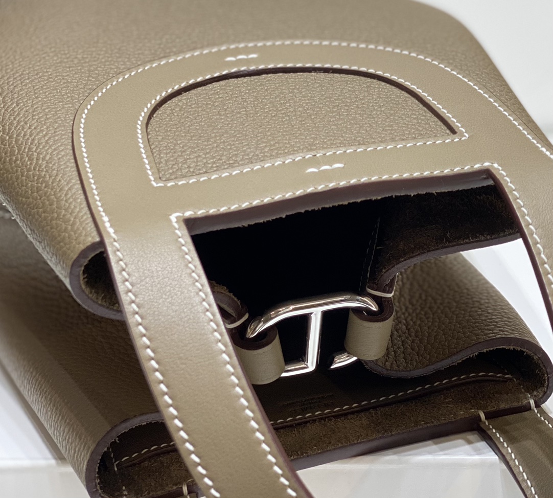 Hermès Luxury Handbag Collection 8