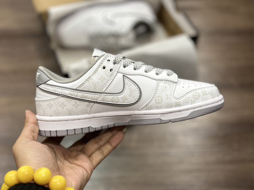 220 Dunk 白黄色 卡其色 LV联名 印花 NIKE SB Dunk Low XD6188-004