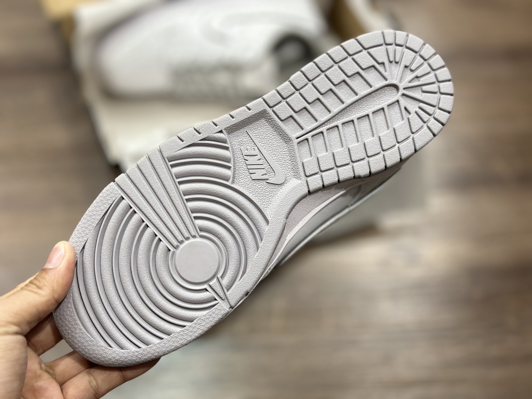 220 Dunk 白黄色 卡其色 LV联名 印花 NIKE SB Dunk Low XD6188-004