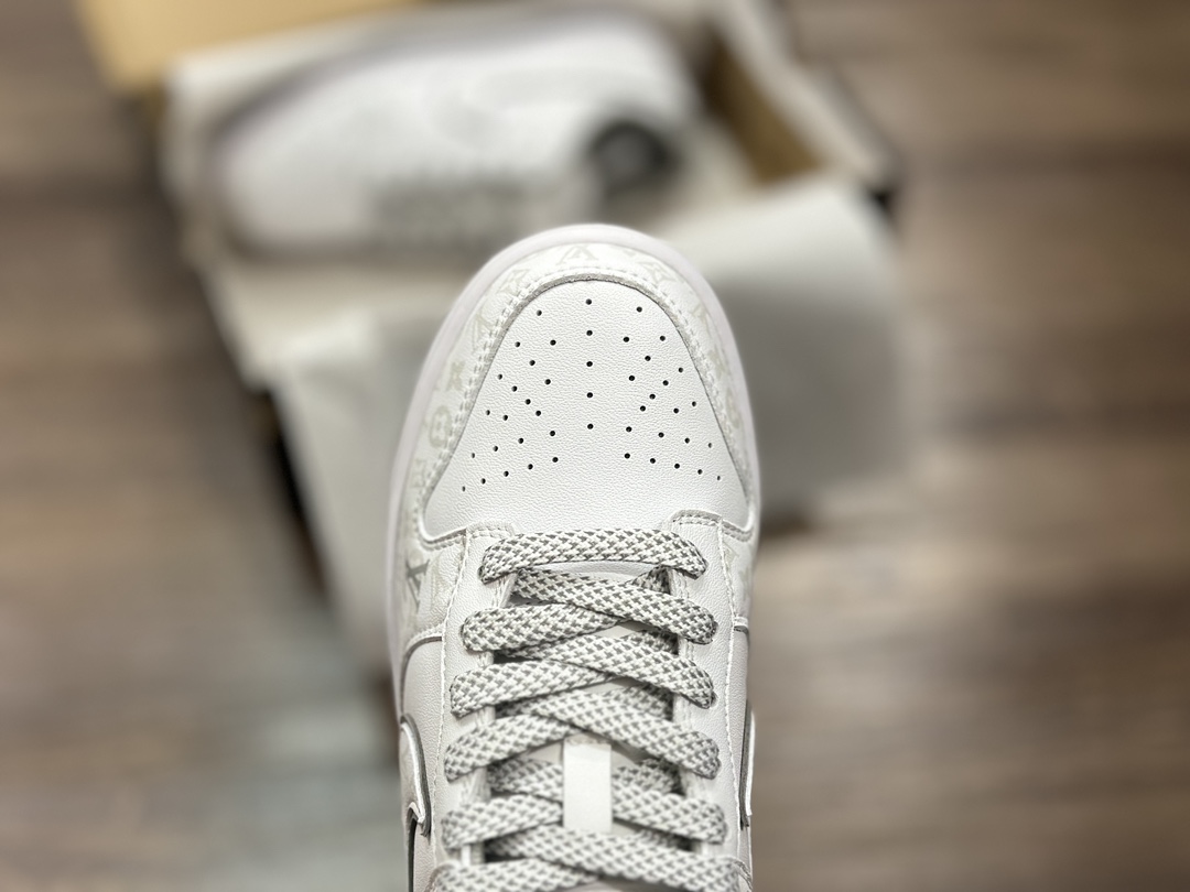 220 Dunk 白黄色 卡其色 LV联名 印花 NIKE SB Dunk Low XD6188-004
