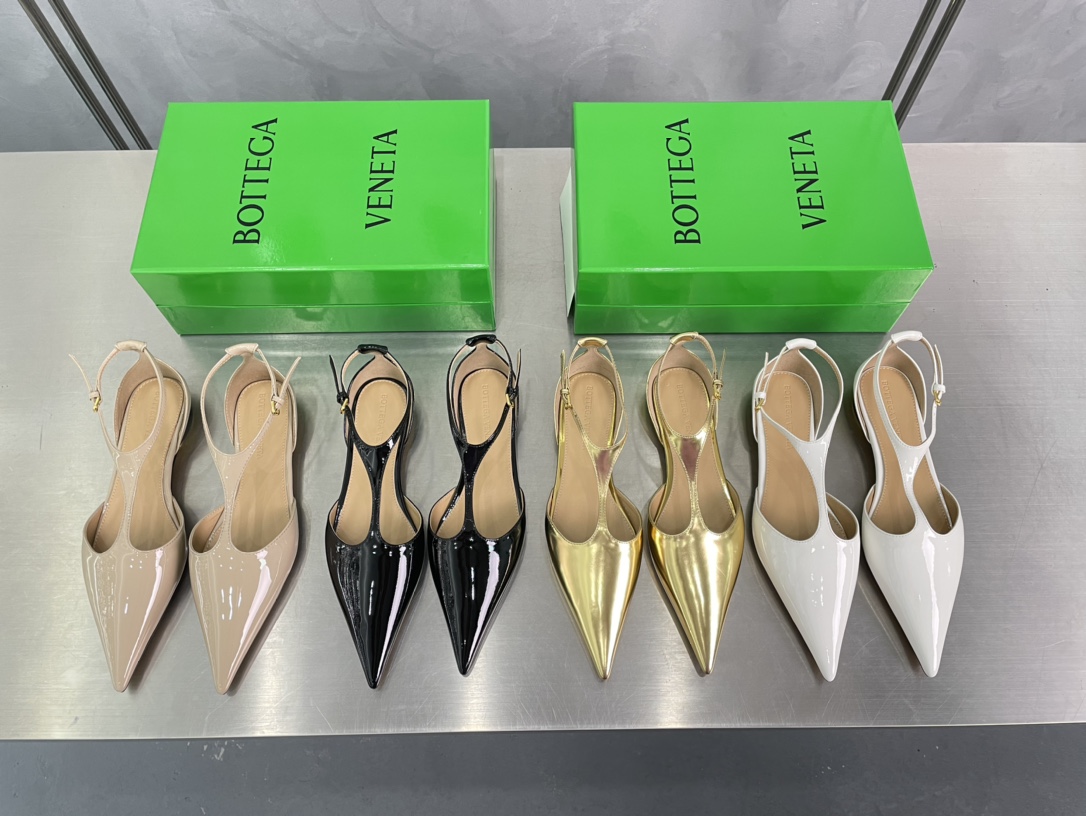 [Bottega Veneta Women