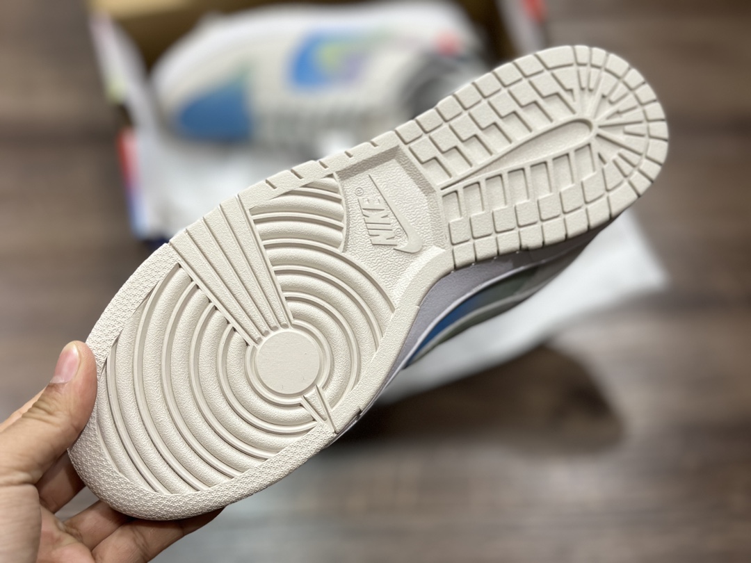 300 NIKE SB Dunk Low 低帮休闲运动鞋  RU2236-563