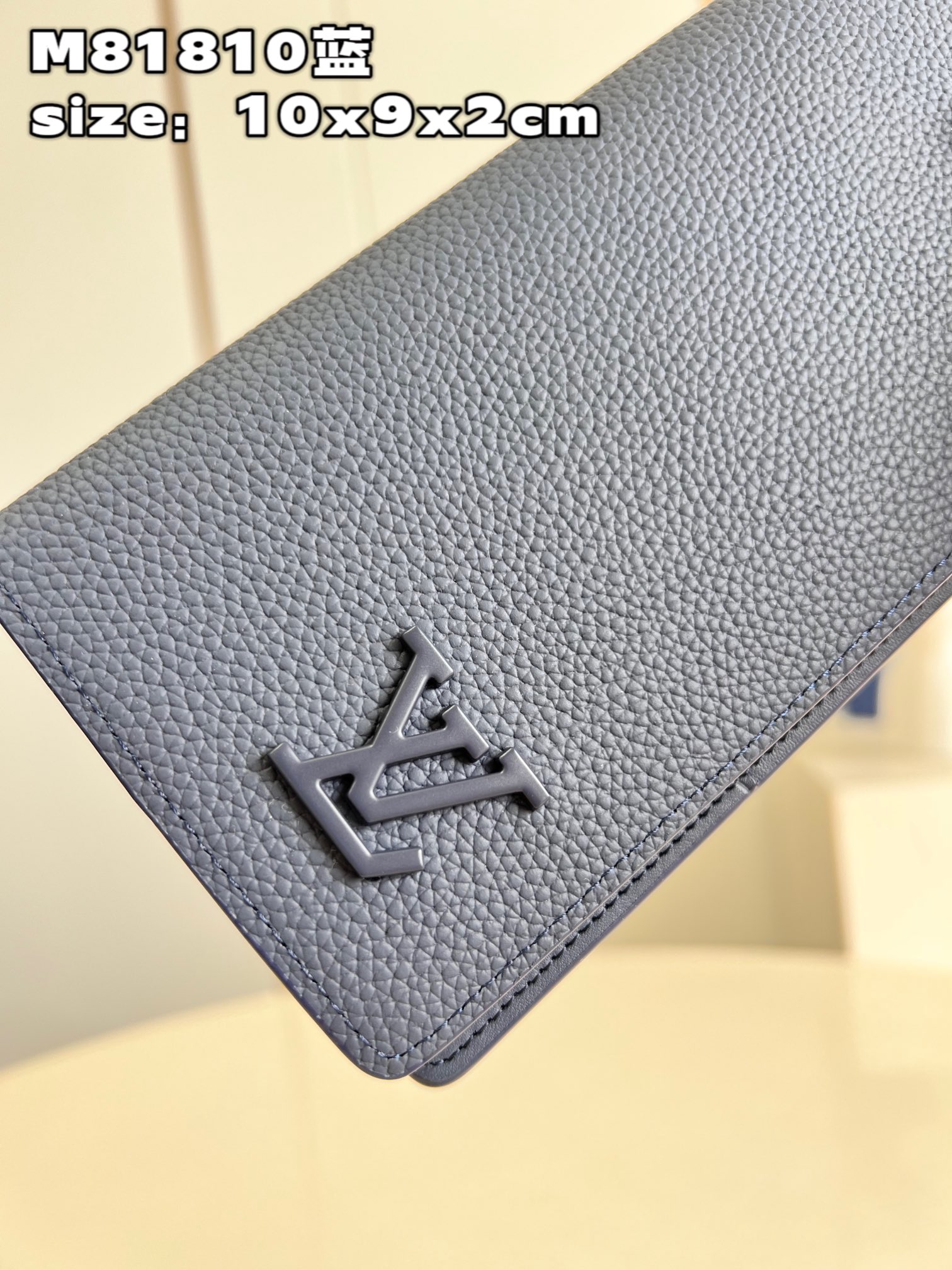 This classic Louis Vuitton Brazza wallet takes on a distinctive new look - Bag 3