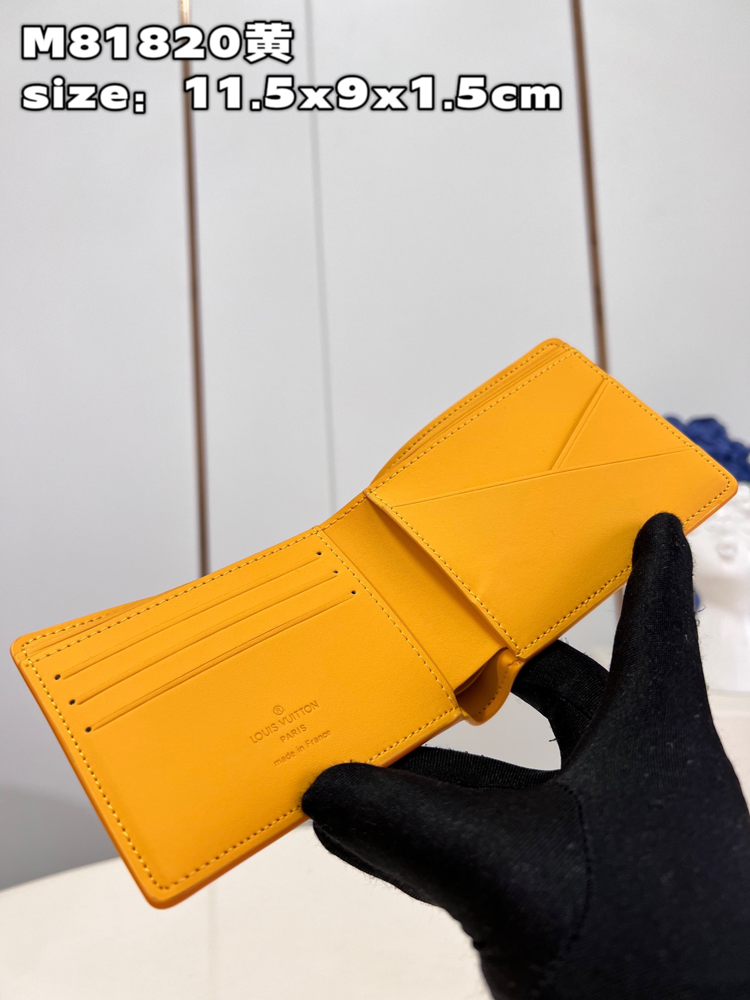 this new Multiple Wallet is a remarkable testament to Louis Vuitton's - Bag 5