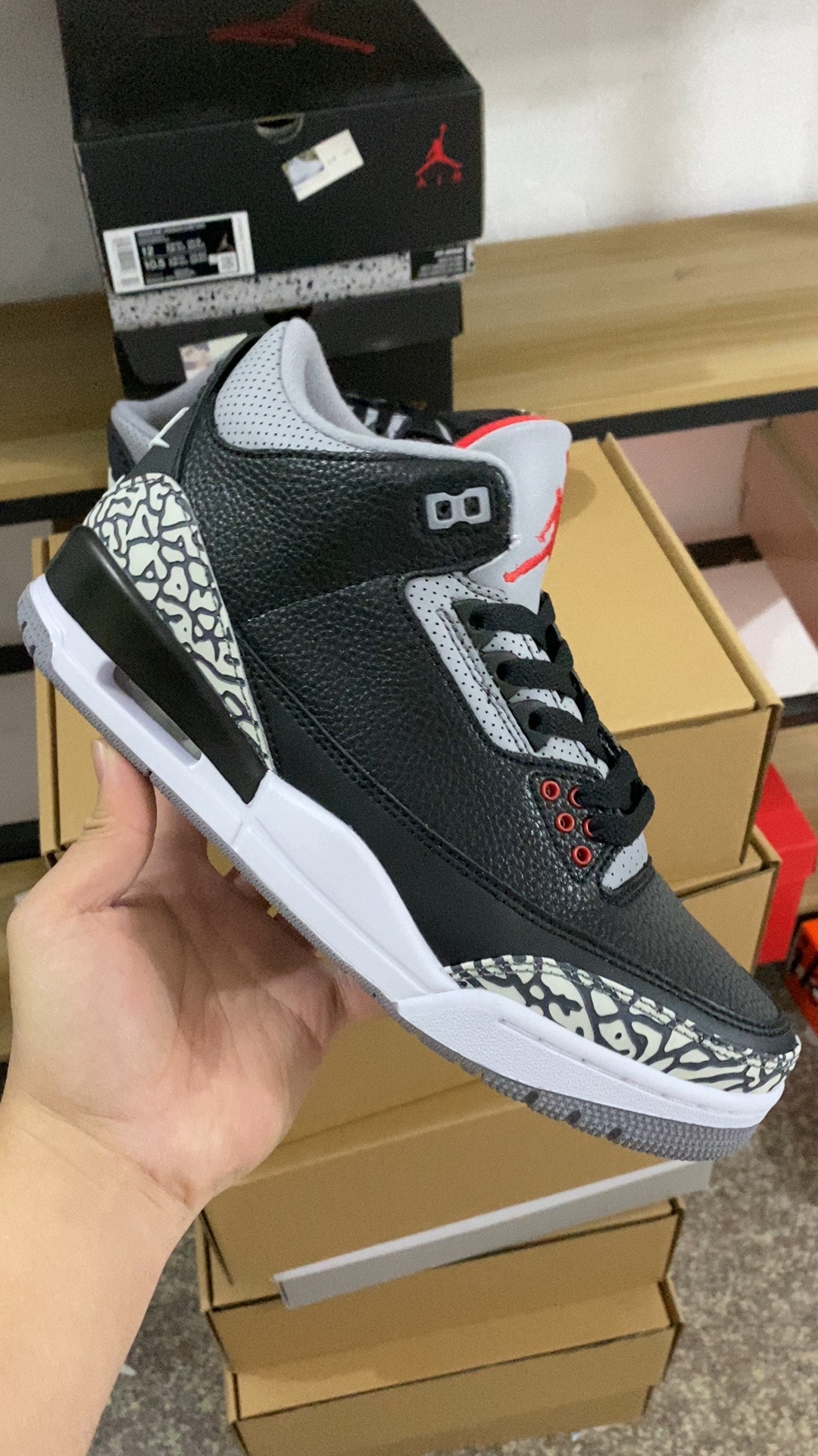 aj3黑水泥尺码40-46没45特价