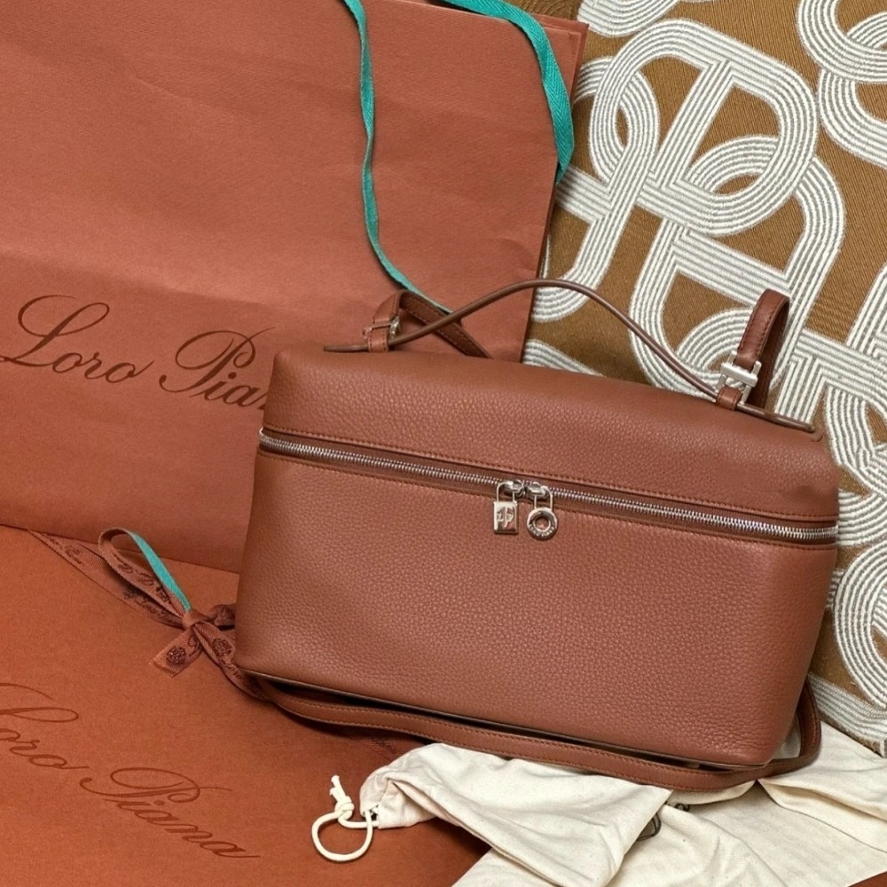 Loro Piana Crossbody & Shoulder Bags 2023 Replica Wholesale Cheap Sales Online
 Brown Lychee Pattern Cowhide