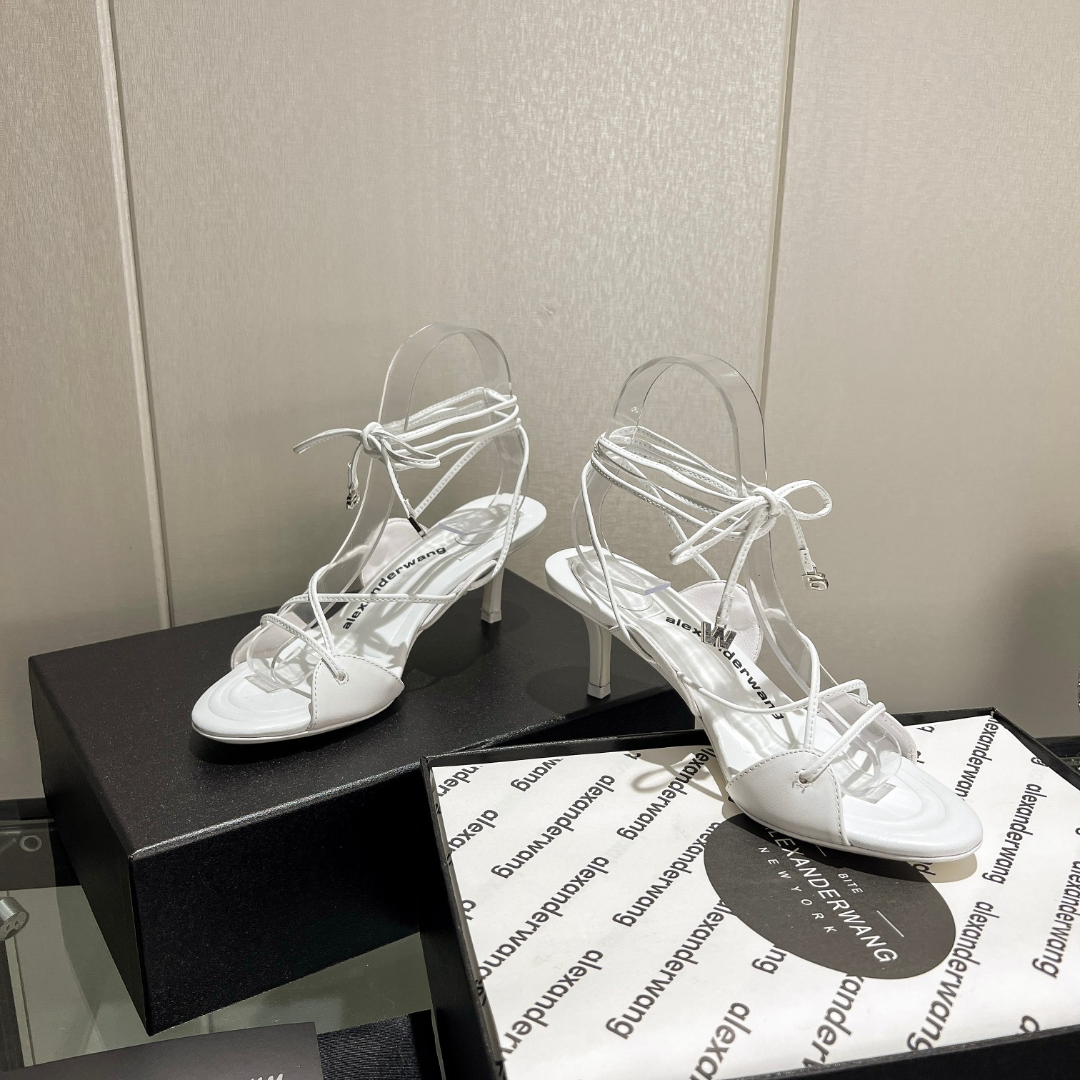 Wang 2023 nuevo! Alexander Wang Alexander Wang tacones altos de las mujeres de lujo Alexande* Wang o