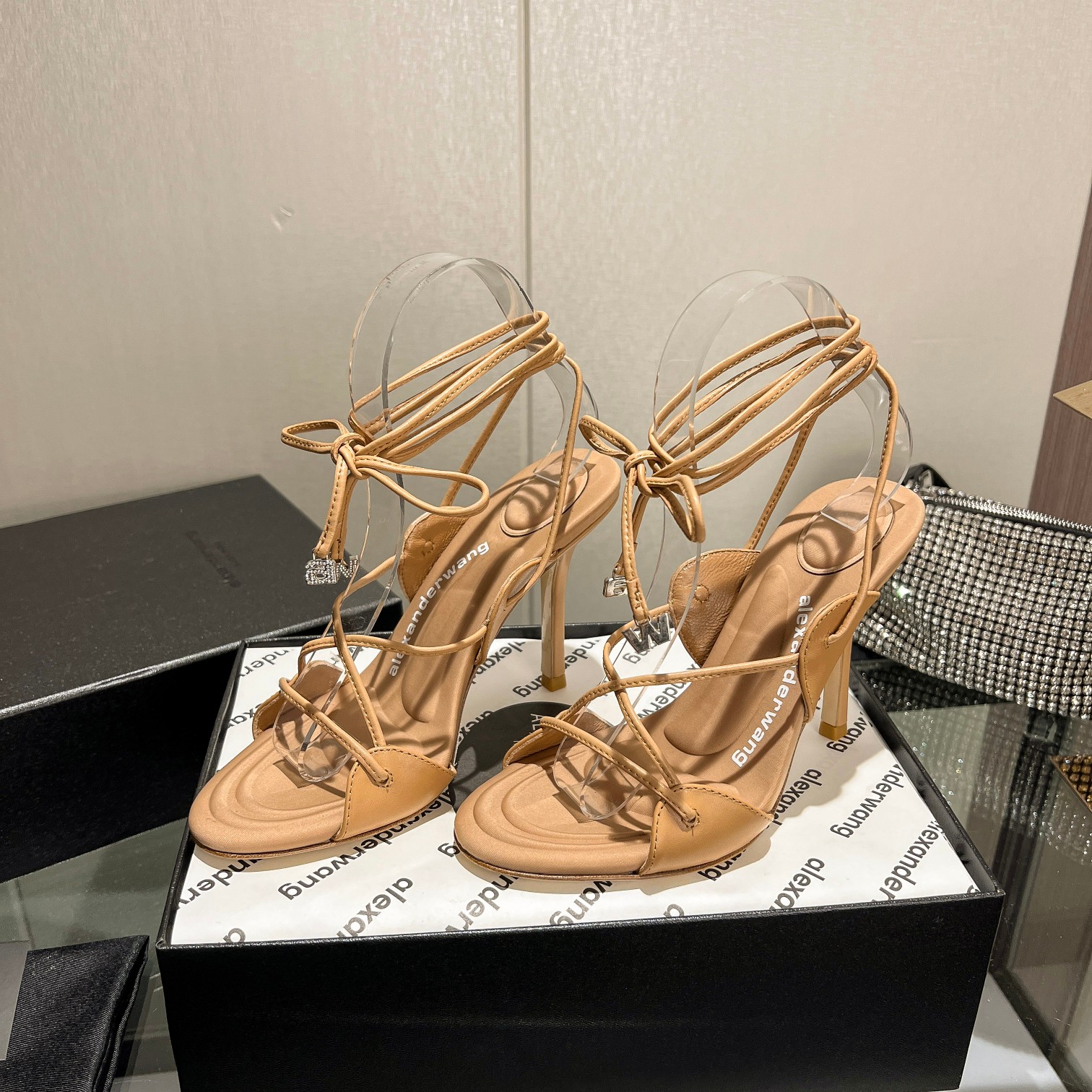 Wang 2023 nuevo! Alexander Wang Alexander Wang tacones altos de las mujeres de lujo Alexande* Wang o
