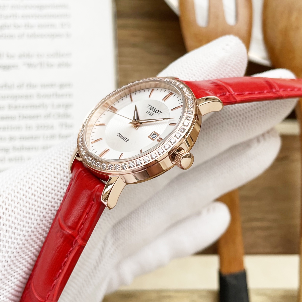 “Tissot Women’s Fashion Watch with Steel Belt and Ceramic Core” - 图片 7