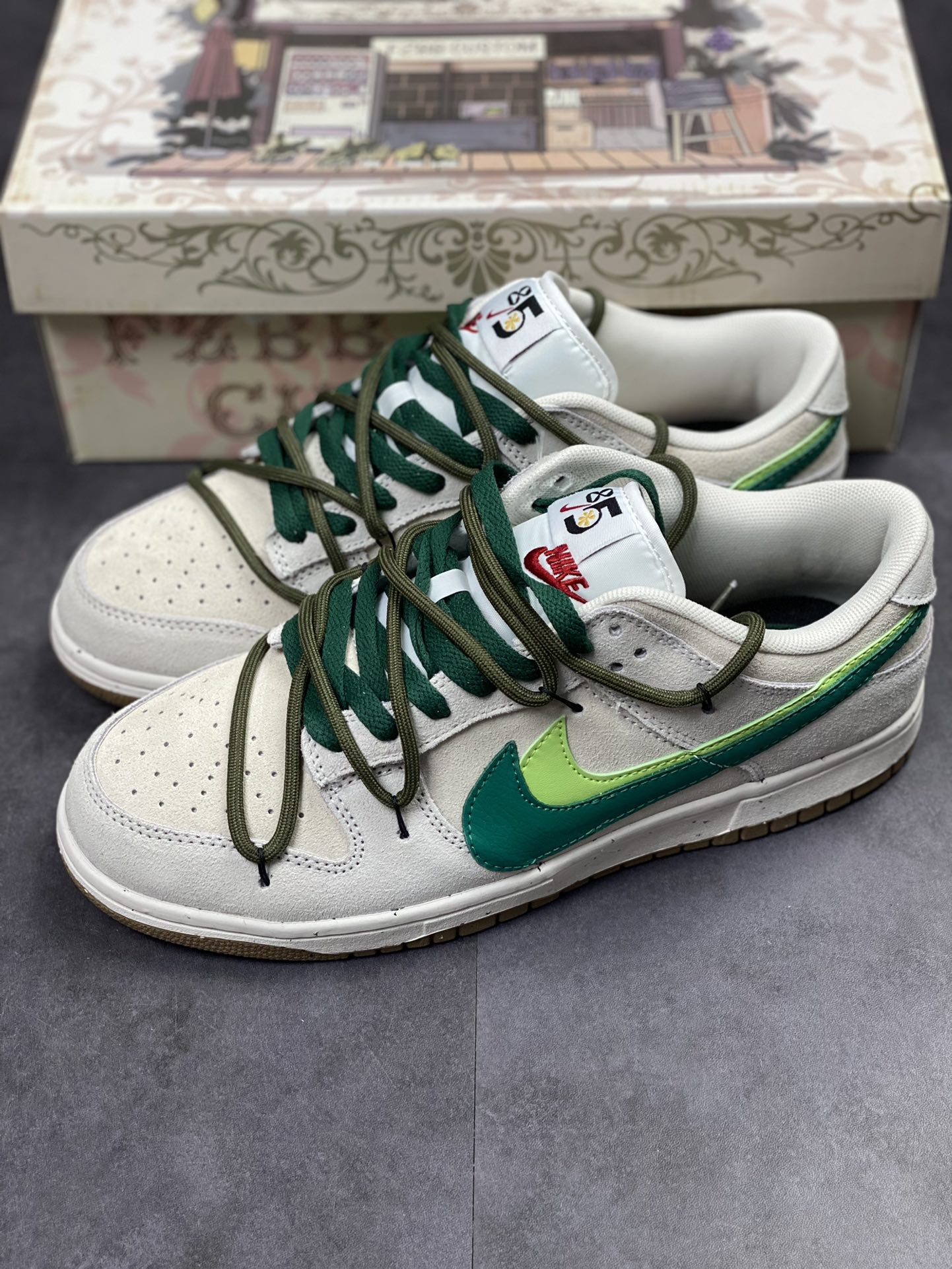 200 NIKE SB Dunk Low 灰绿双钩绑带DO9457-100
