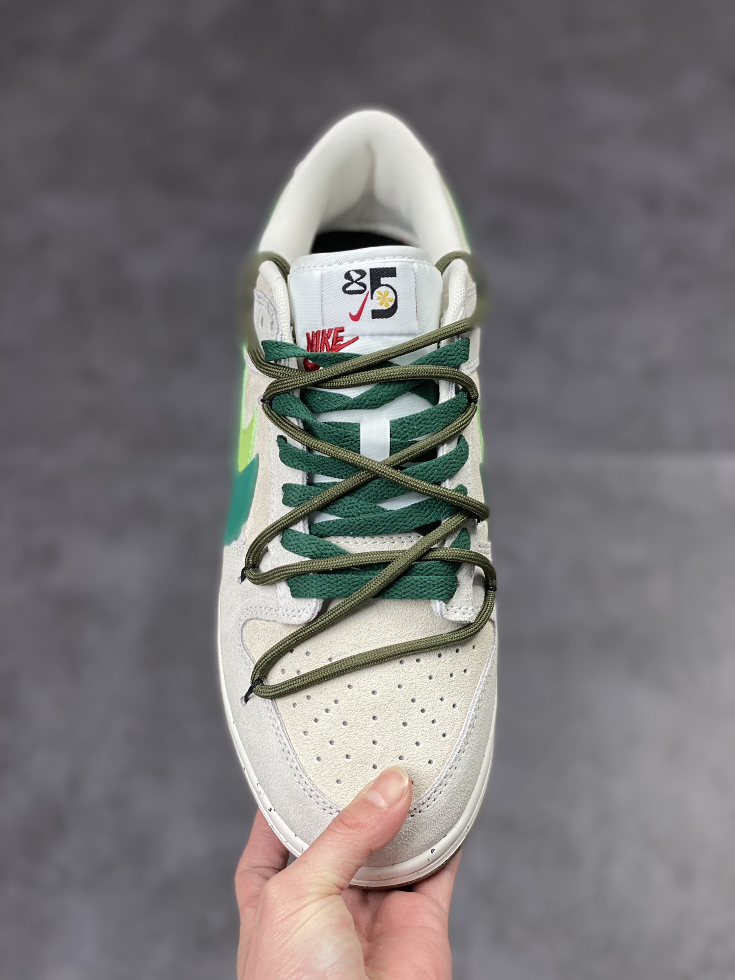 200 NIKE SB Dunk Low 灰绿双钩绑带DO9457-100