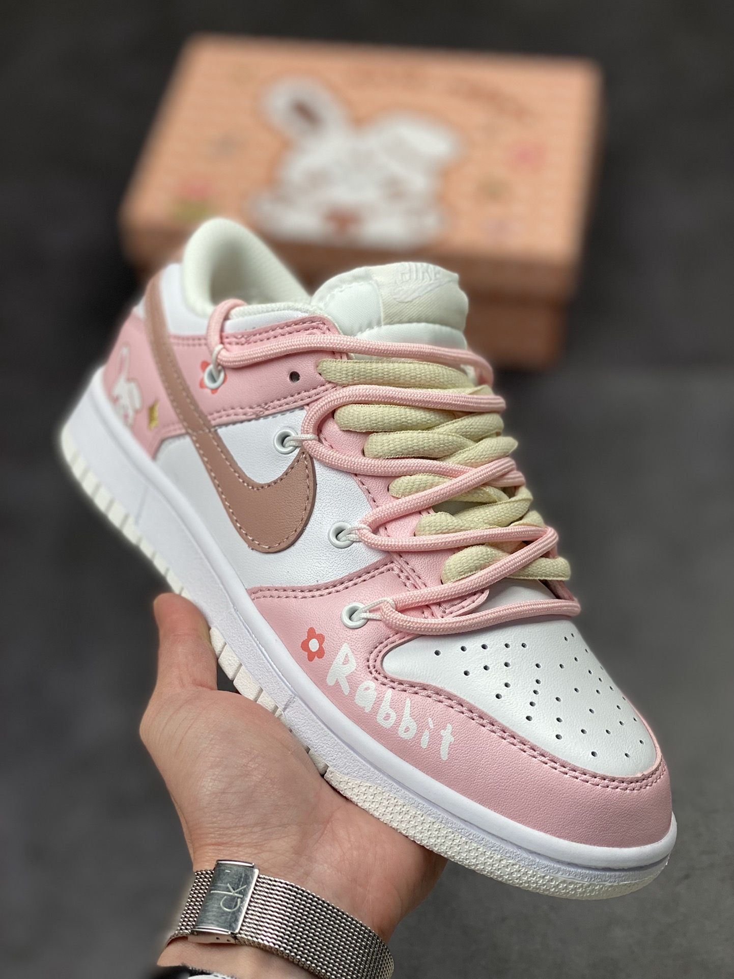 280 Nike SB Dunk Low 白粉兔年印花绑带DH9765-100