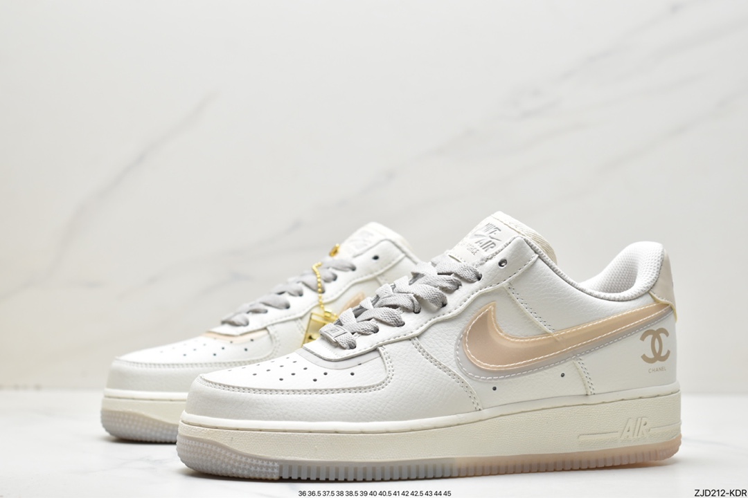 240 Nike Air Force 1 空军一号 官方同步 原楦头原纸板 CW1574-807