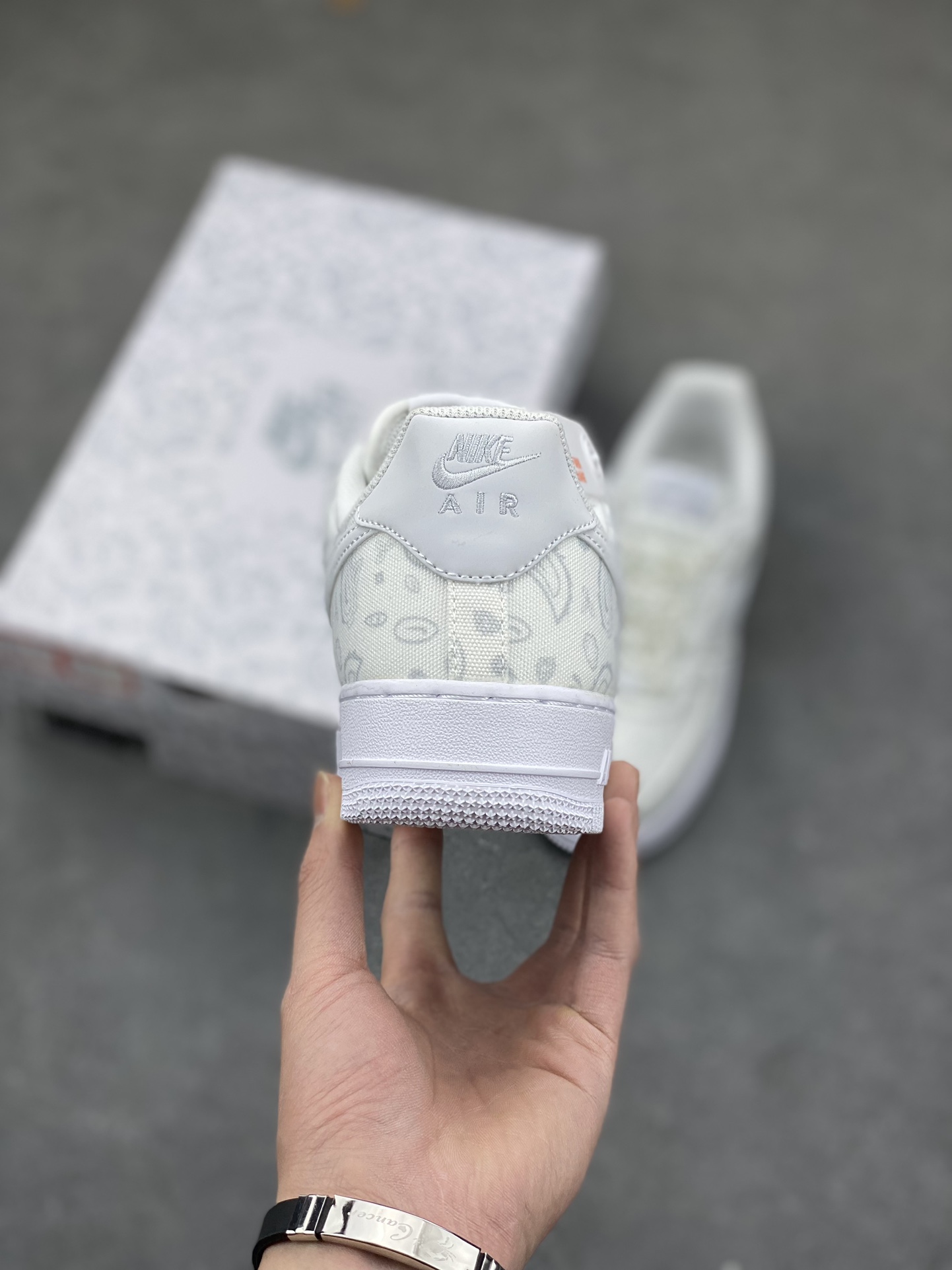 Nike Air Force 1 '07 White Paisley Casual Sneakers Low-Top Shoes 5 i1681068953 2691 3