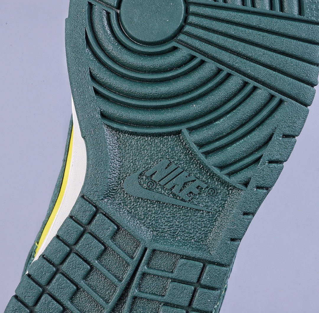 200 Nike Dunk Low SE ”Noble Green” 经典巴西配色  FD0350-133