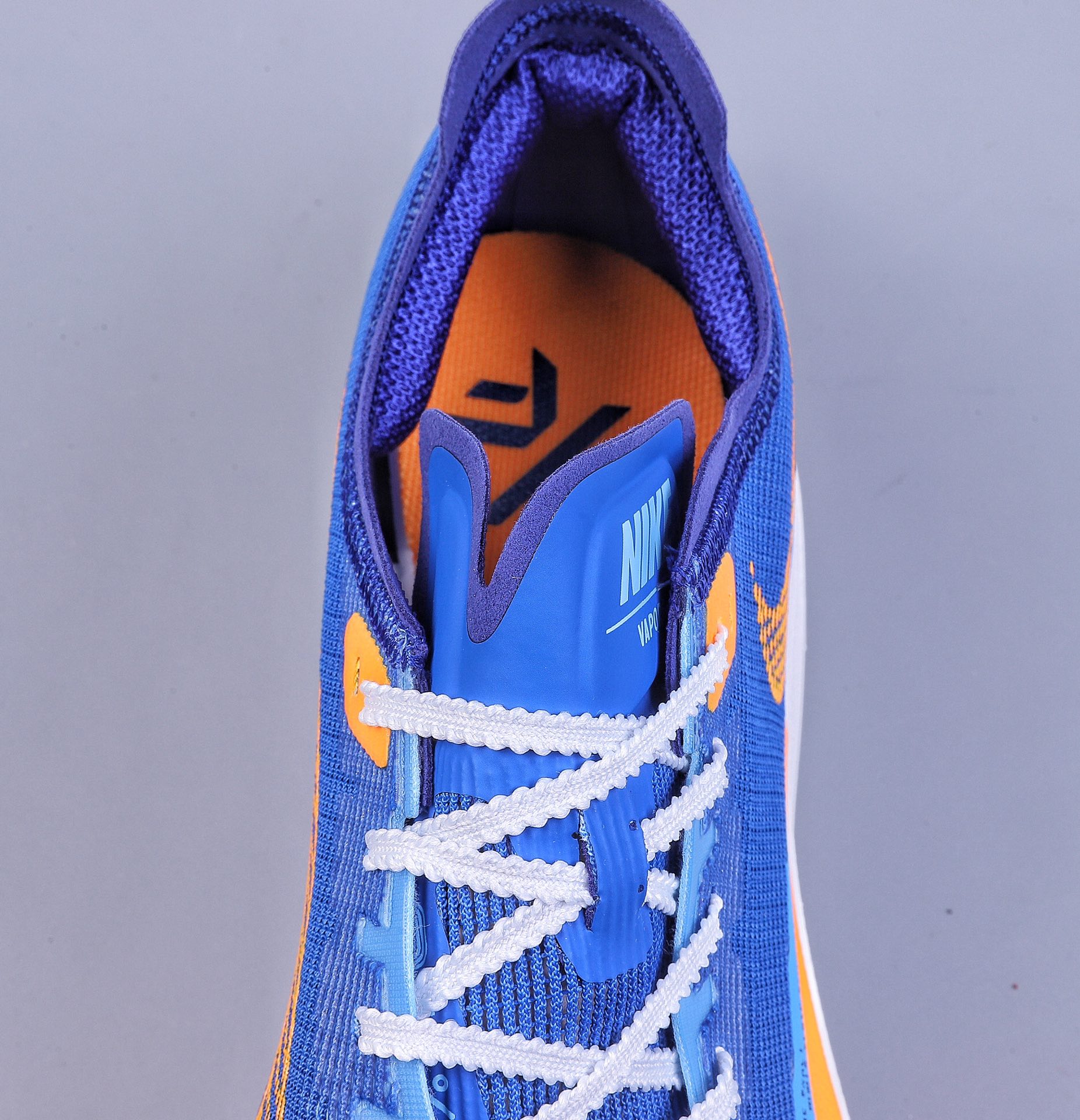 240 Nike ZoomX Vaporfly Next% 破2马拉松跑鞋 FD0713-400