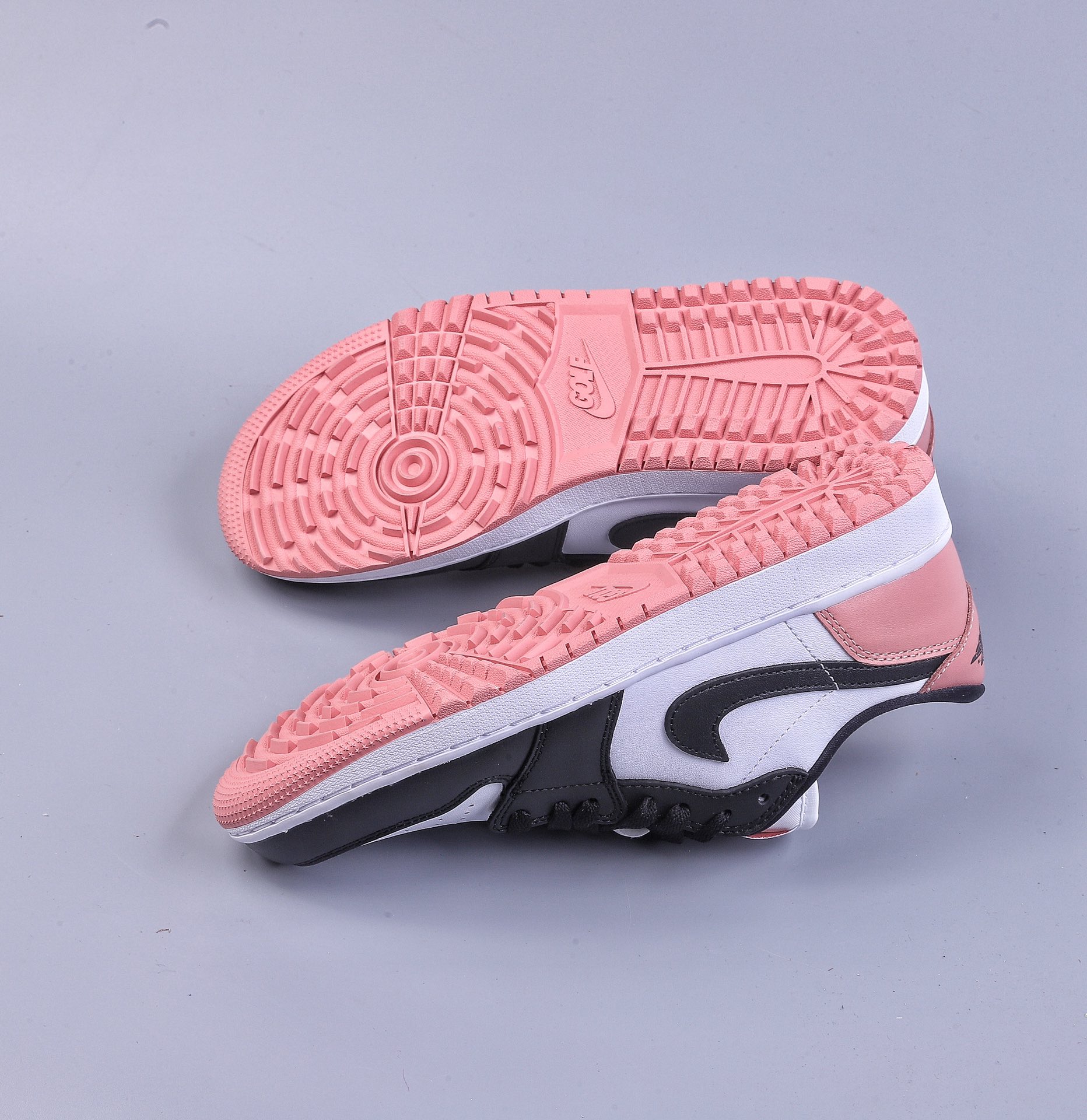 280 DT Air Jordan 1 Low 高尔夫 黑白粉DD9315-106