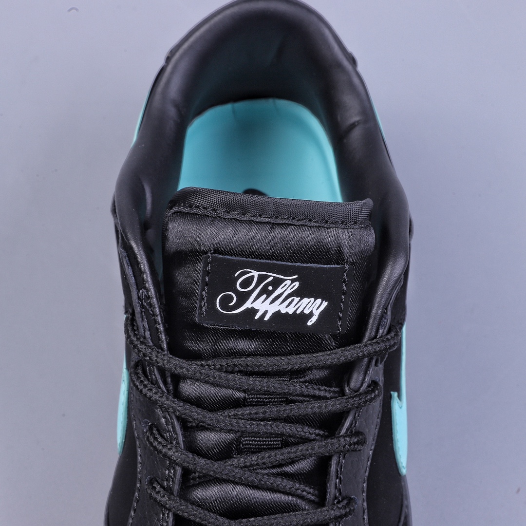 260 Nike SB Dunk Low 兔年限定 大白兔 低帮休闲板鞋DD1391-100