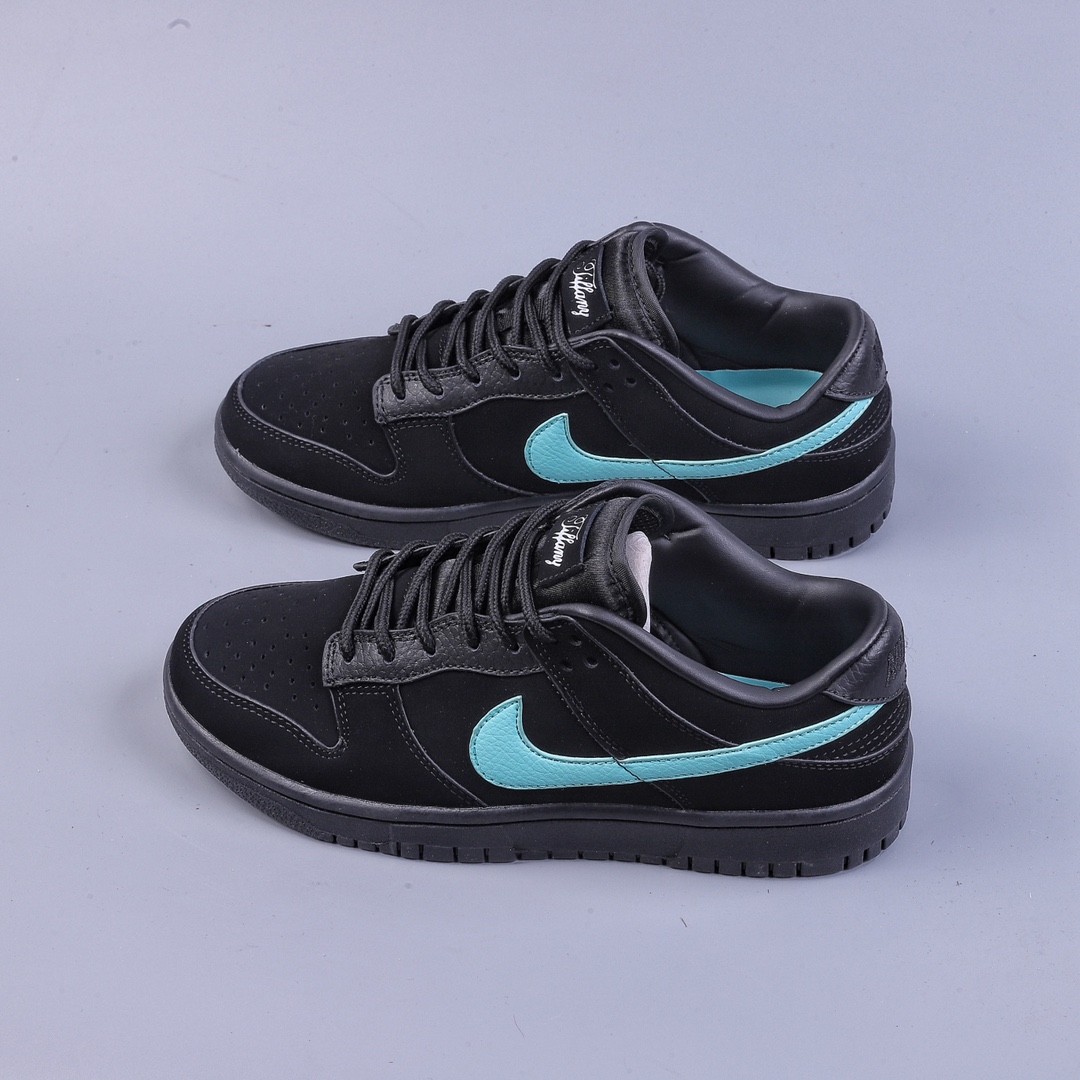 260 Nike SB Dunk Low 兔年限定 大白兔 低帮休闲板鞋DD1391-100