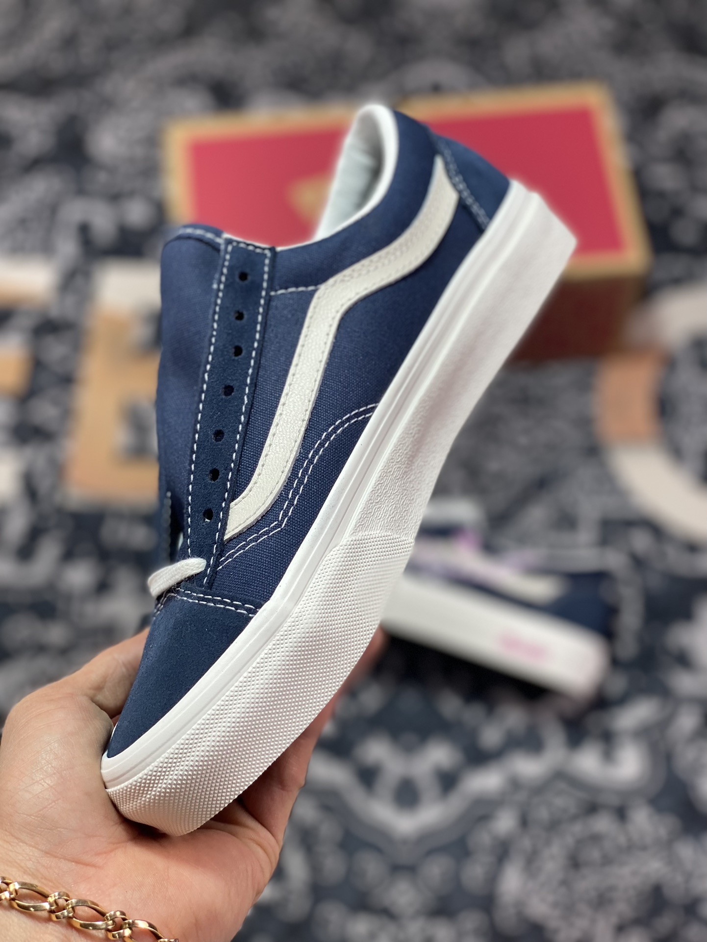 Vans Style 36 Suede New Year of the Rabbit New Chinese Meteor Rabbit Rabbit Rabbit Casual Canvas Shoes