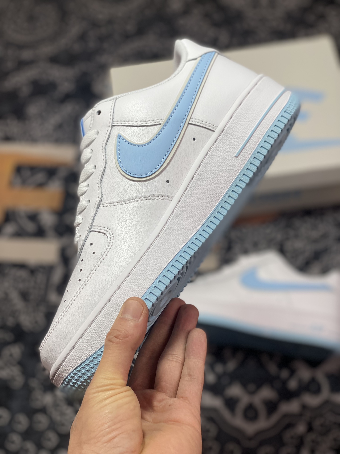 Nike Air Force 1 '07 Low QS ”White/Ice Blue Mini Swoosh” Air Force One Classic CV5696-962-Top High Quatity Cheap Sneakers Fashion Clothing Clothes Bags handbags Shoes of all Brand wholesale With The best Quality And Beautiful Price from China Factory Chinese suppliers wholesaler seller Nike Air Force 1 '07 Low QS ”White/Ice Blue Mini Swoosh” Air Force One Classic CV5696-962