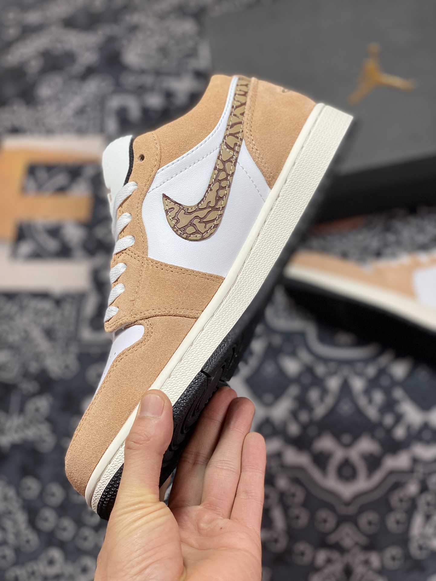 Original factory level Air Jordan 1 Low white brown official synchronous new color DZ4130-201-Top High Quatity Cheap Sneakers Fashion Clothing Clothes Bags handbags Shoes of all Brand wholesale With The best Quality And Beautiful Price from China Factory Chinese suppliers wholesaler seller Original factory level Air Jordan 1 Low white brown official synchronous new color DZ4130-201