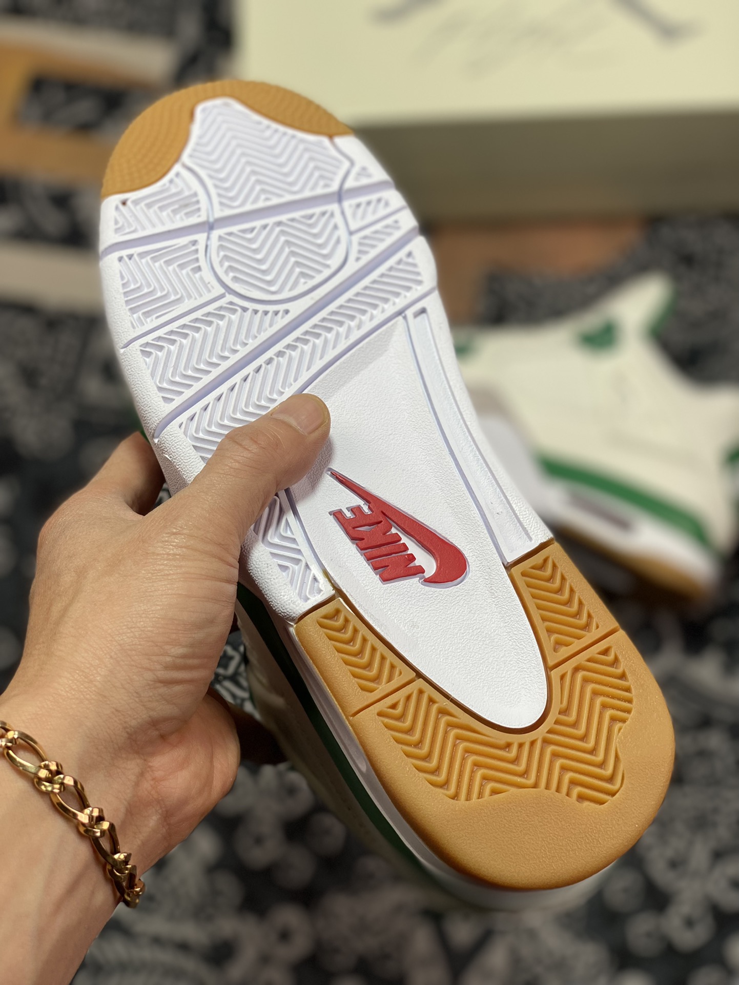 GB Original Level Nike SB x Air Jordan 4 ”Pine Green” Joint Turquoise DR5415-103-Top High Quatity Cheap Sneakers Fashion Clothing Clothes Bags handbags Shoes of all Brand wholesale With The best Quality And Beautiful Price from China Factory Chinese suppliers wholesaler seller GB Original Level Nike SB x Air Jordan 4 ”Pine Green” Joint Turquoise DR5415-103