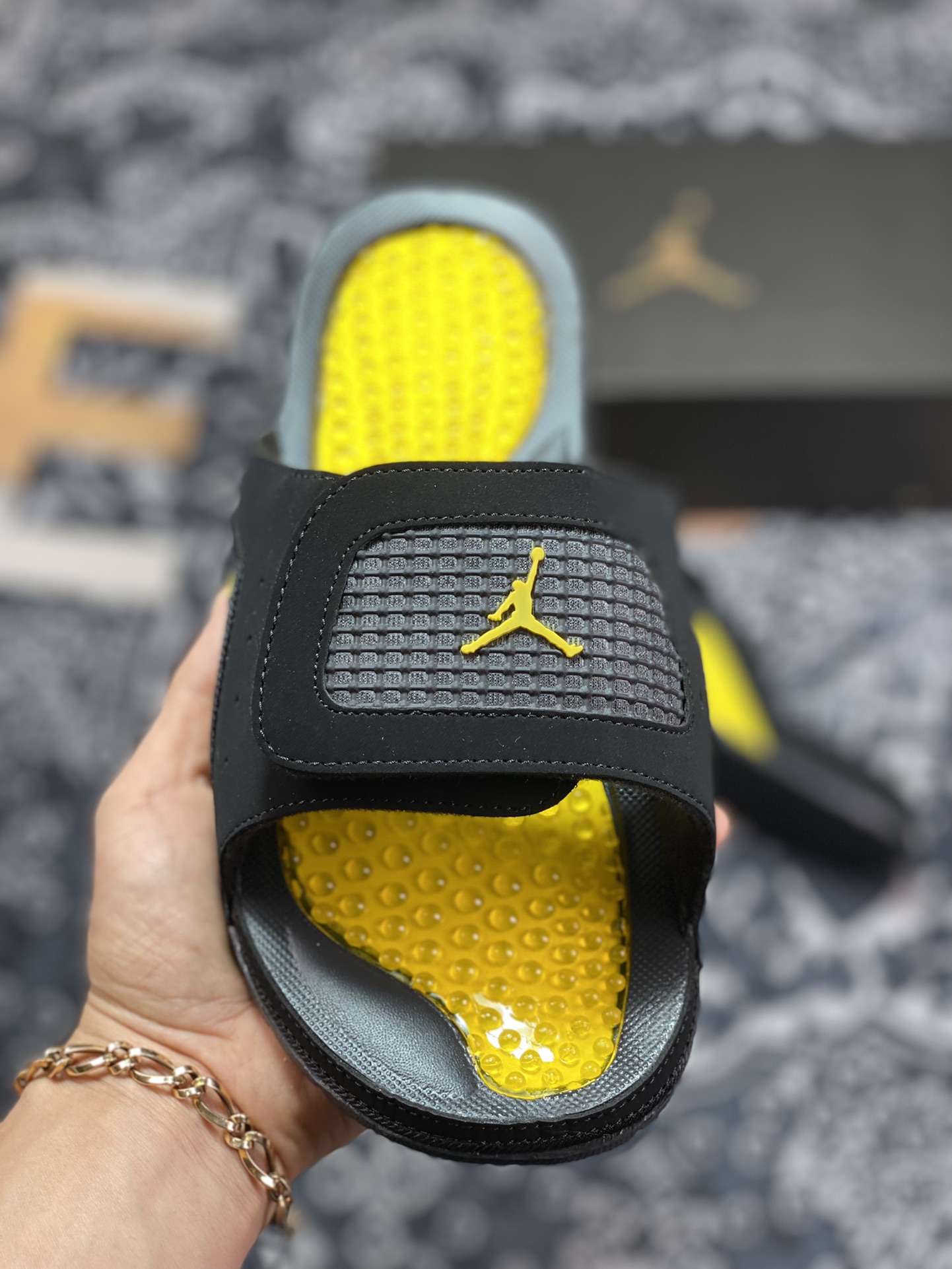 Factory level Air Jordan Hydro 11 Retro slippers