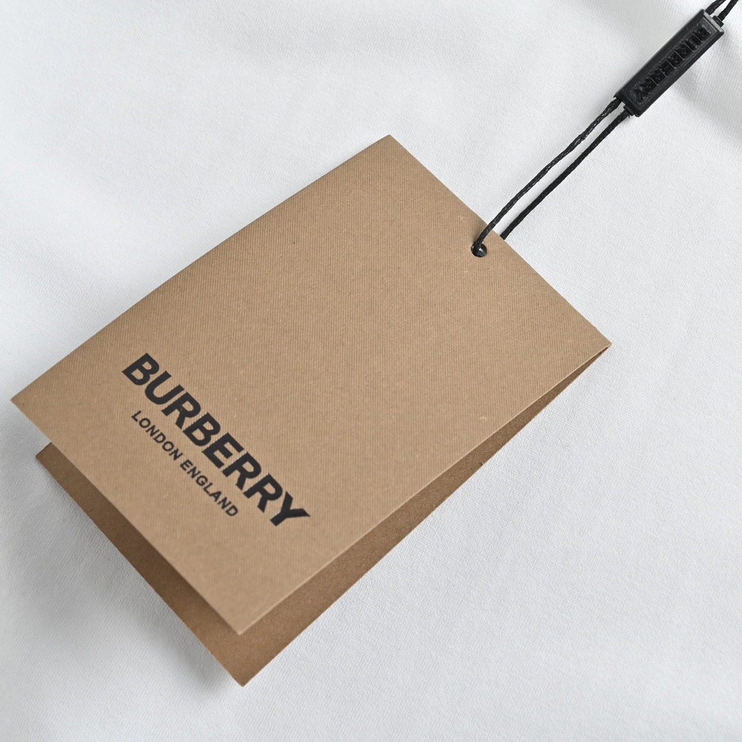 Burberry/巴宝莉 22ss 圆圈TB刺绣短袖
