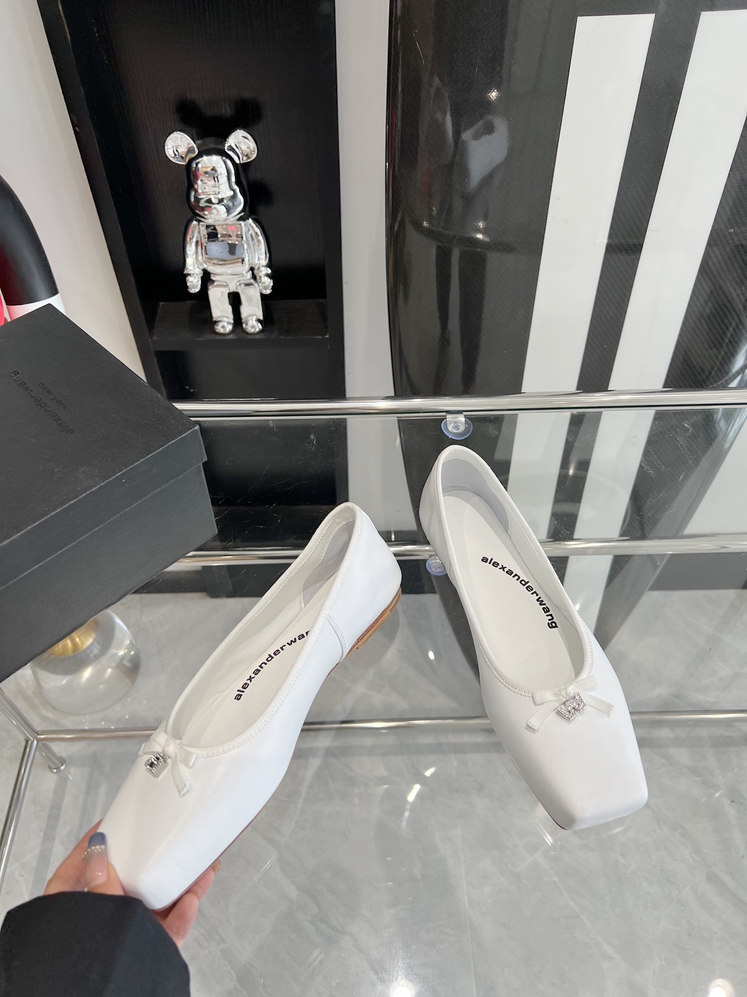 New Arrival: Soft Sheepskin and Jeans by Alexanderwang, Sizes 35-39. - 图片 3