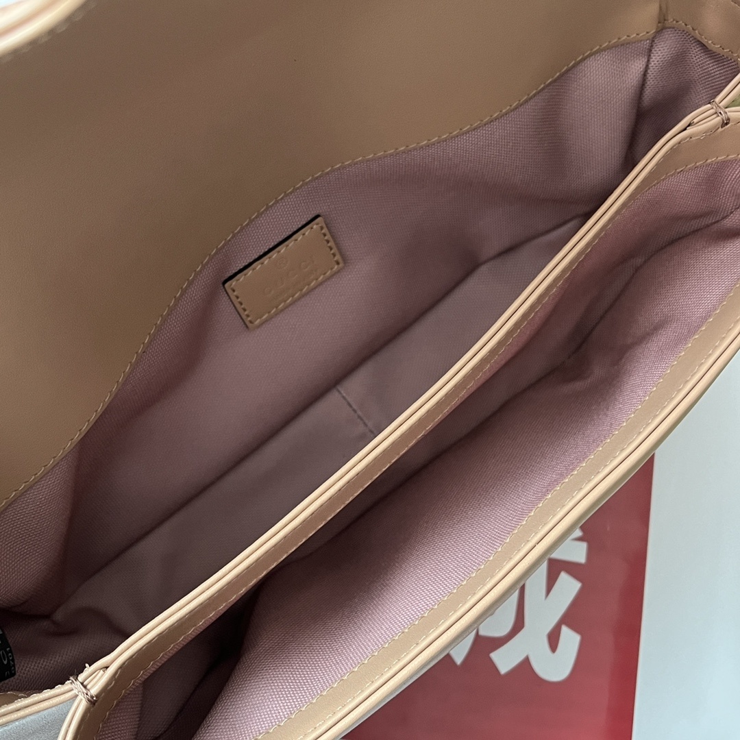原厂皮配Cdfmall三亚免税店手提袋GGMarmont系列肩背包款号734814品牌创作总监从每一季的