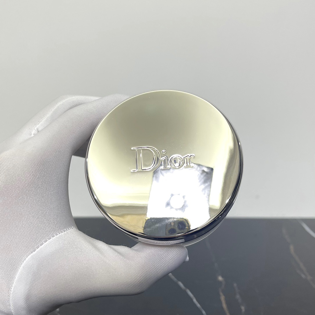 Dior Capture Totale Perfection & Youth Radiance Loose Powder 001, 16g 4 i1681139120 8140 2